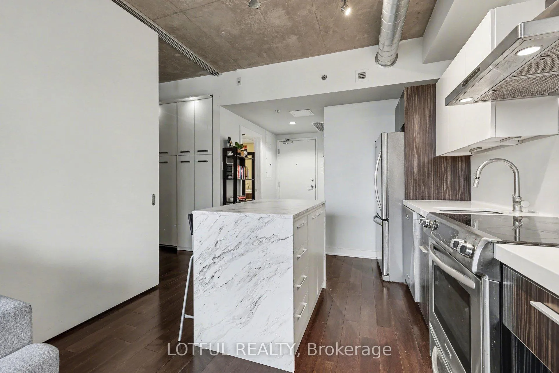 Photo 8 of Unit 544, 340 Mcleod Street, Ottawa, Ottawa Centre — HOMEH