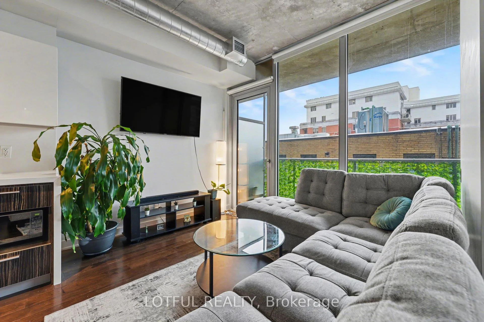 Photo 15 of Unit 544, 340 Mcleod Street, Ottawa, Ottawa Centre — HOMEH