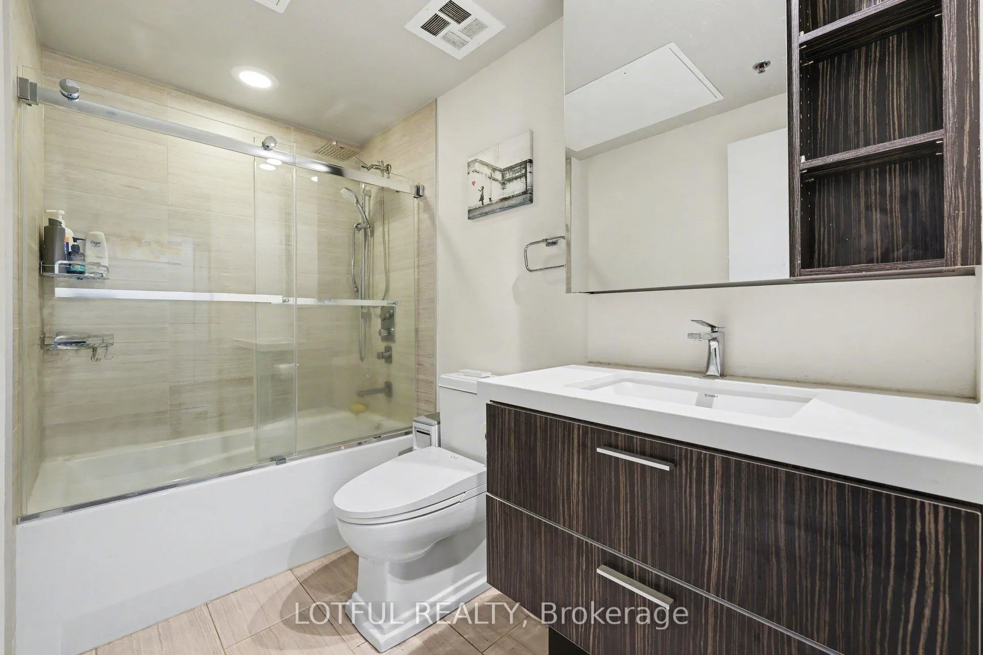 Photo 19 of Unit 544, 340 Mcleod Street, Ottawa, Ottawa Centre — HOMEH