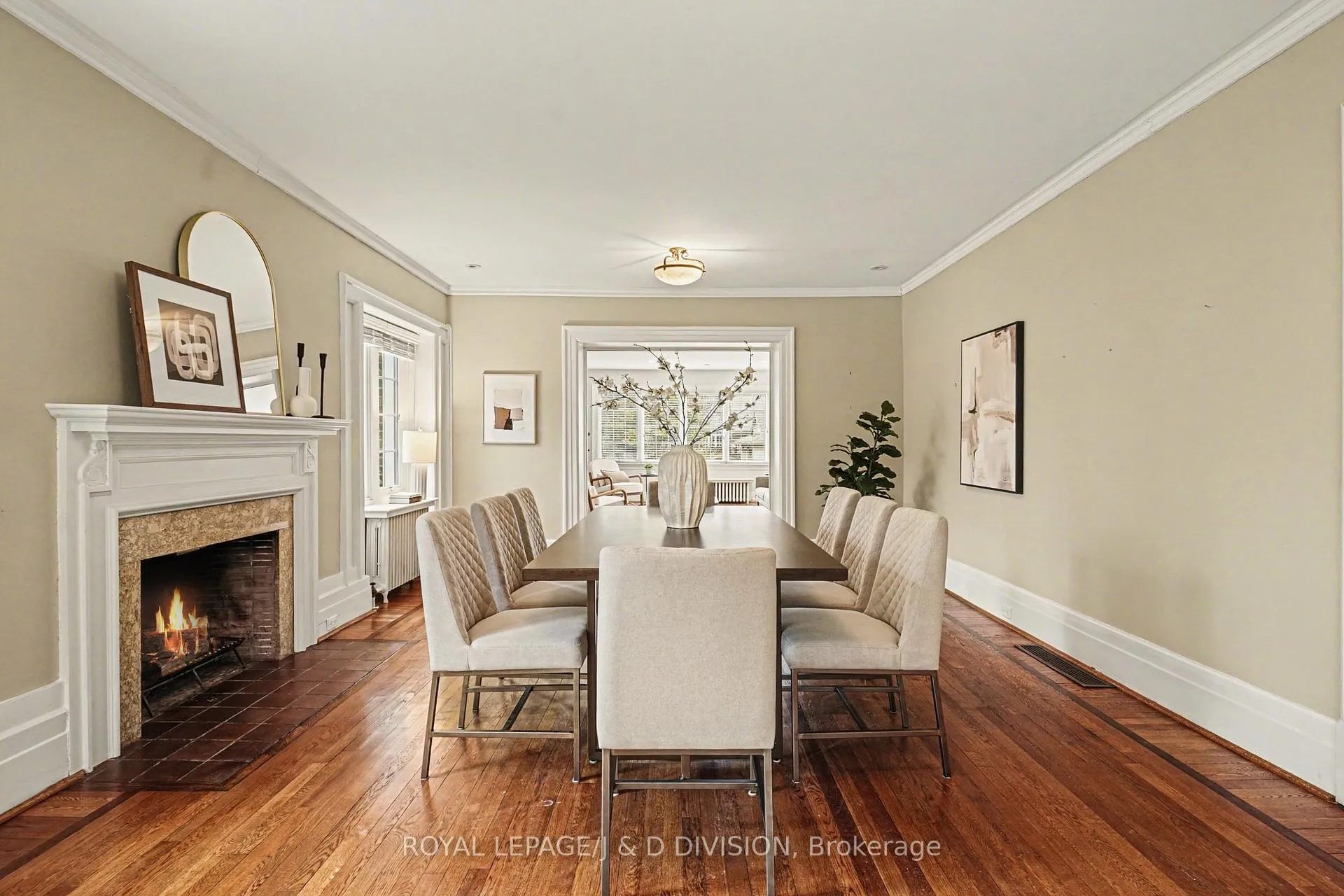 Photo 6 of 12 Weybourne Crescent, Toronto, Lawrence Park South — HOMEH