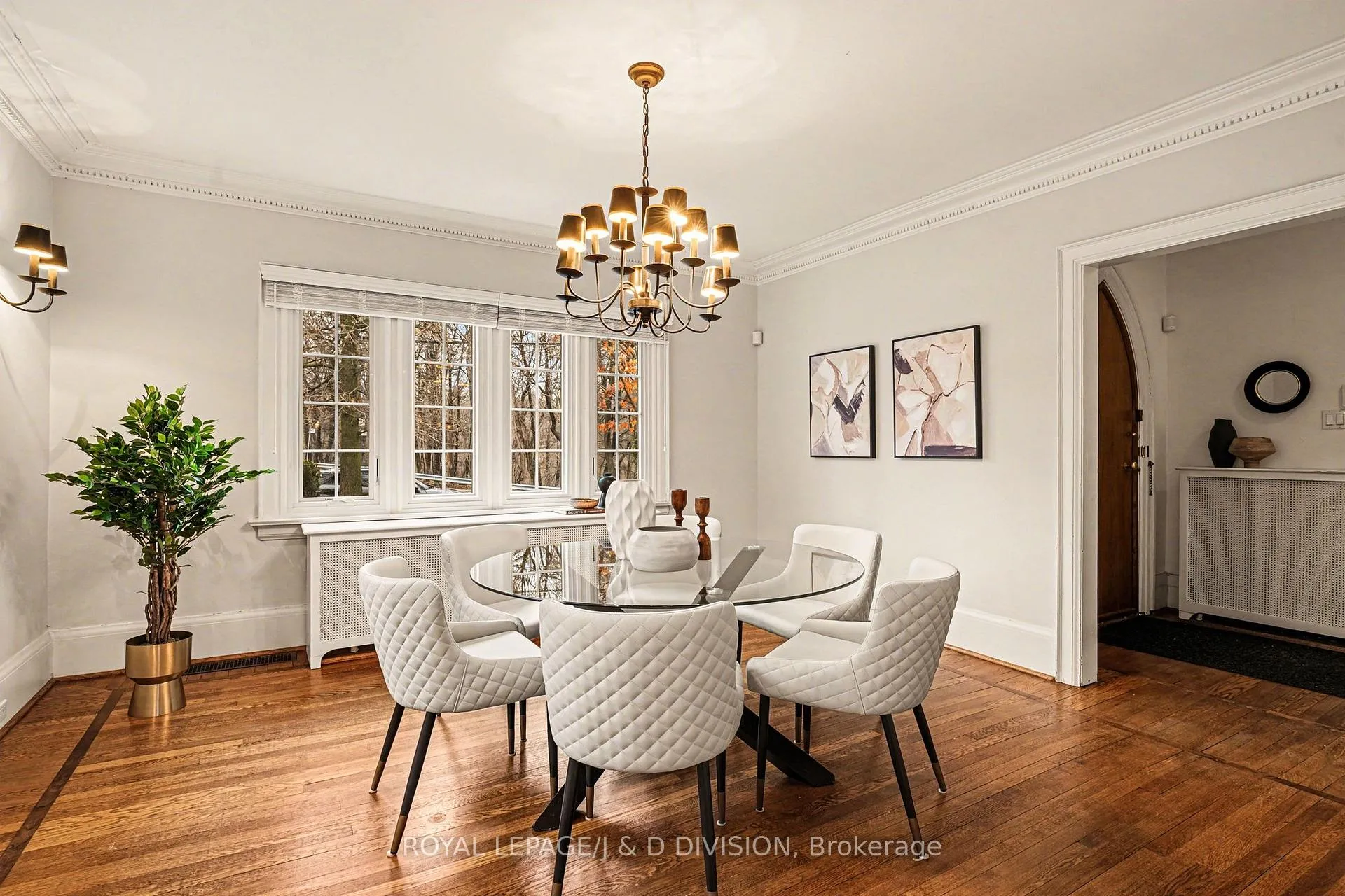 Photo 10 of 12 Weybourne Crescent, Toronto, Lawrence Park South — HOMEH