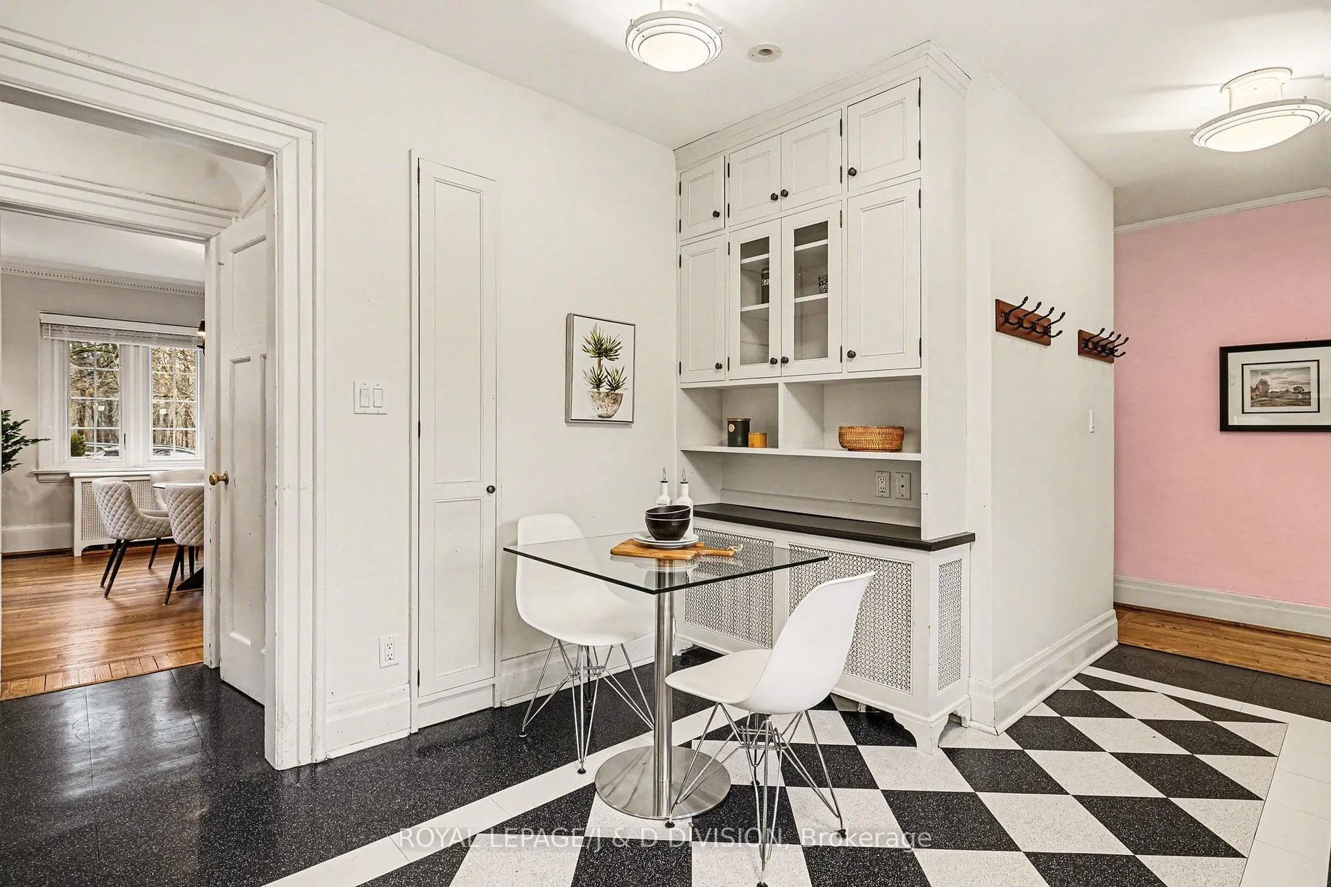 Photo 12 of 12 Weybourne Crescent, Toronto, Lawrence Park South — HOMEH