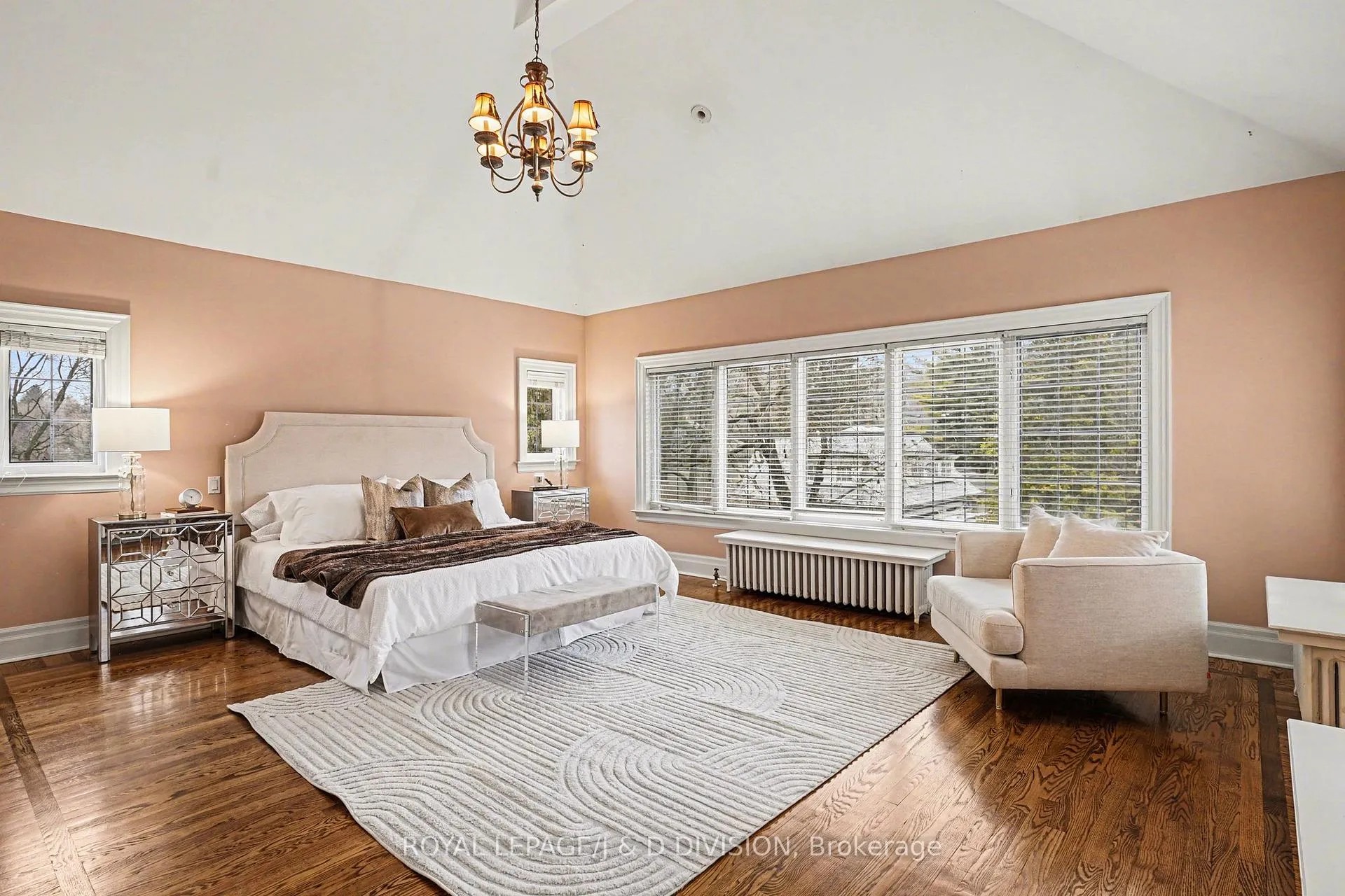 Photo 24 of 12 Weybourne Crescent, Toronto, Lawrence Park South — HOMEH