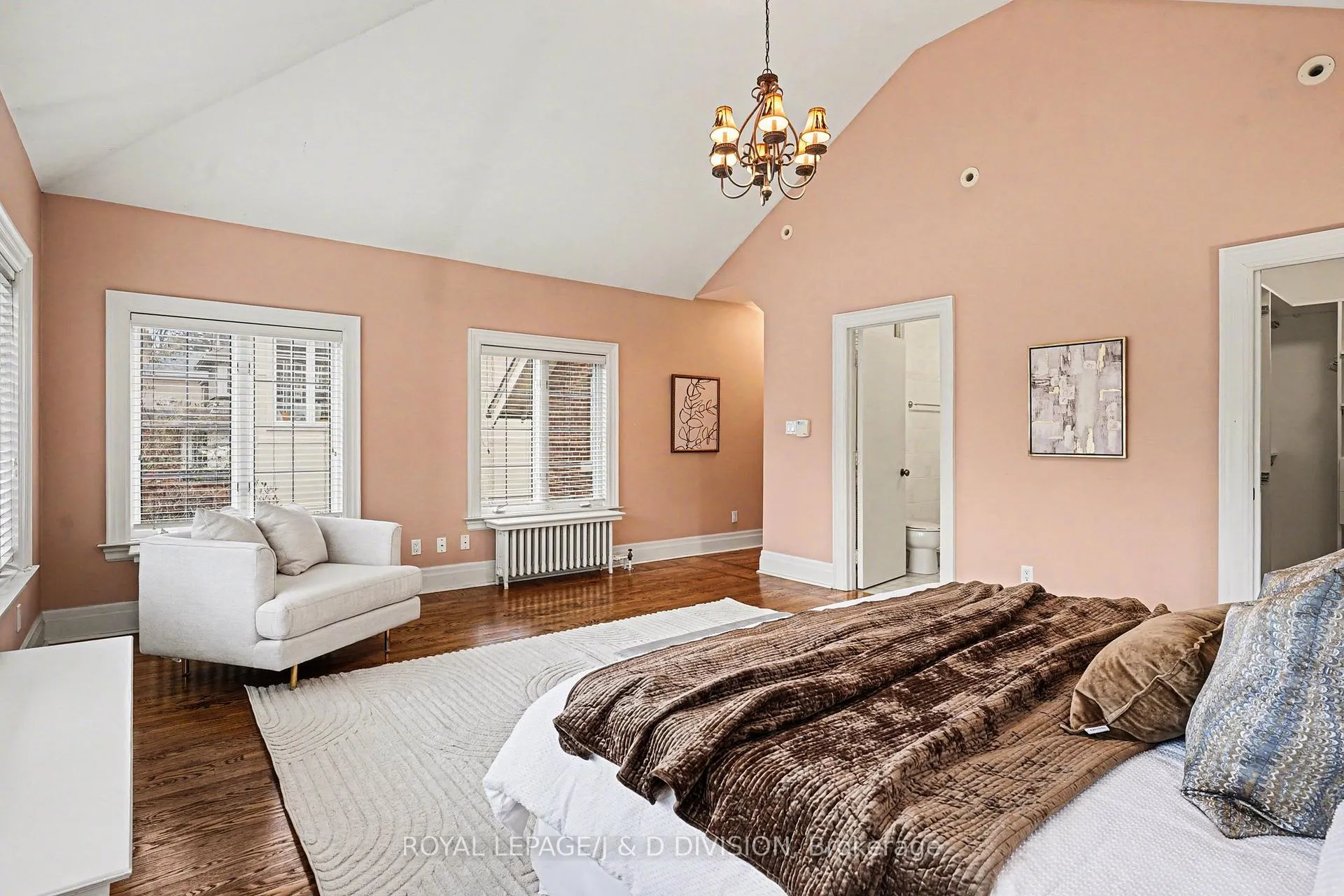 Photo 26 of 12 Weybourne Crescent, Toronto, Lawrence Park South — HOMEH