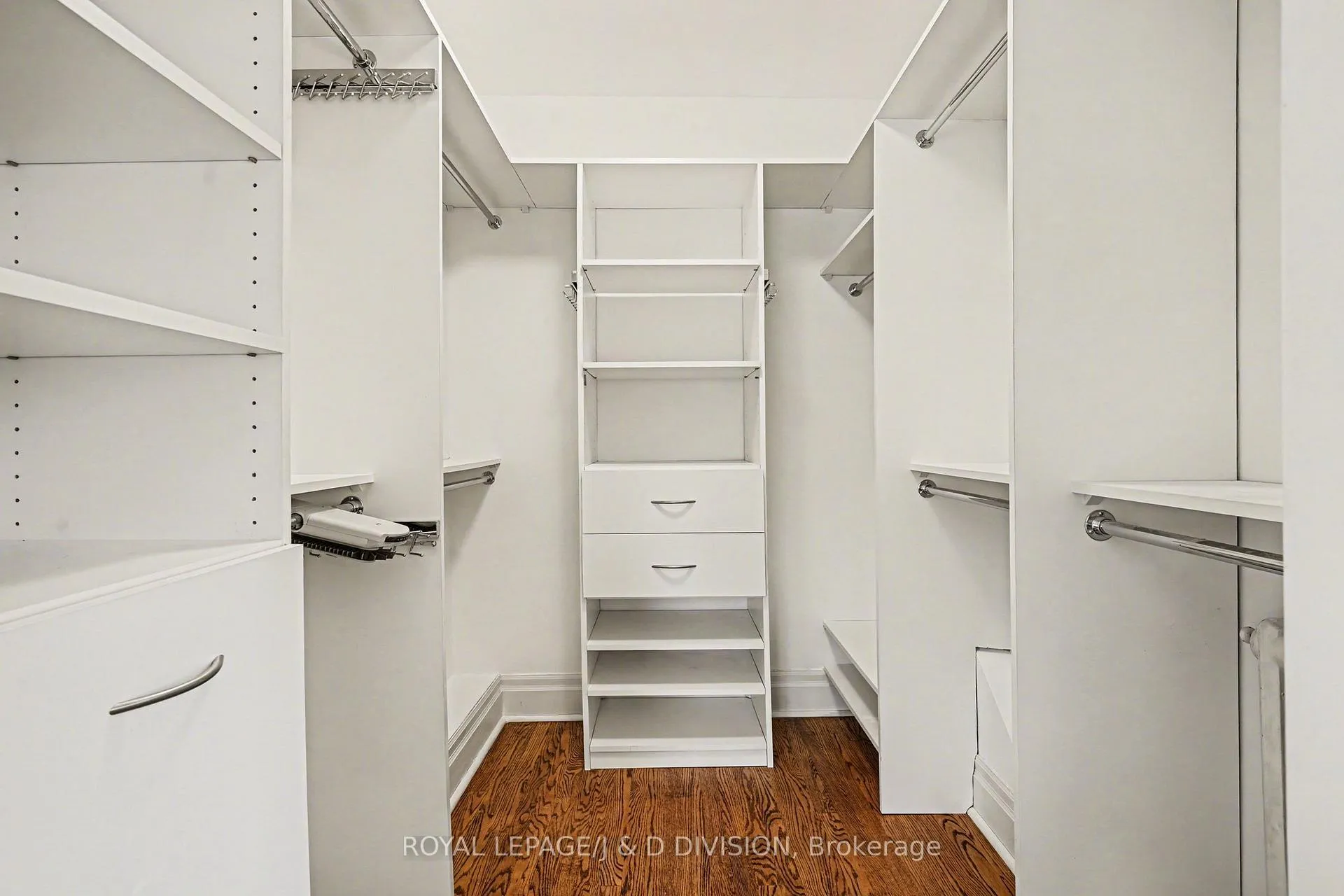 Photo 28 of 12 Weybourne Crescent, Toronto, Lawrence Park South — HOMEH