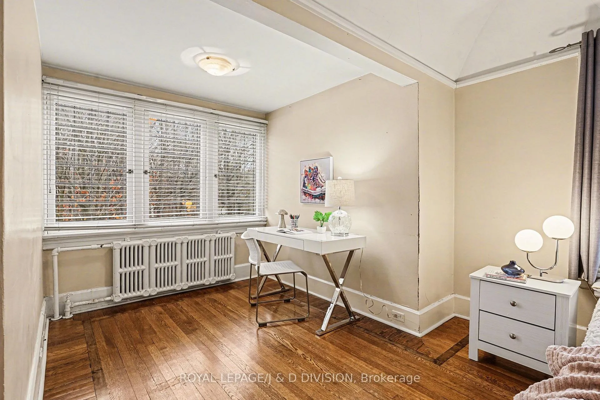 Photo 32 of 12 Weybourne Crescent, Toronto, Lawrence Park South — HOMEH