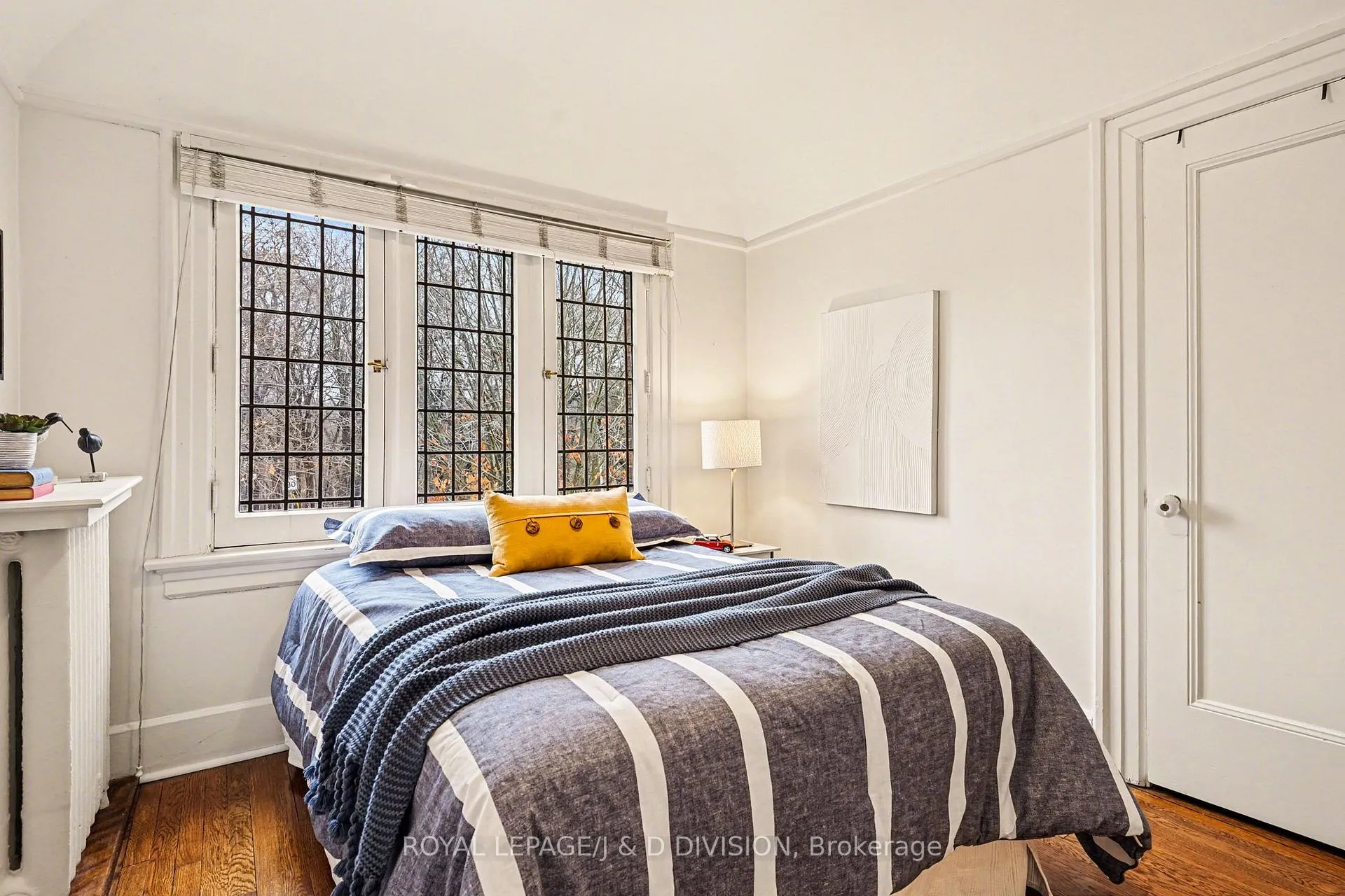 Photo 40 of 12 Weybourne Crescent, Toronto, Lawrence Park South — HOMEH
