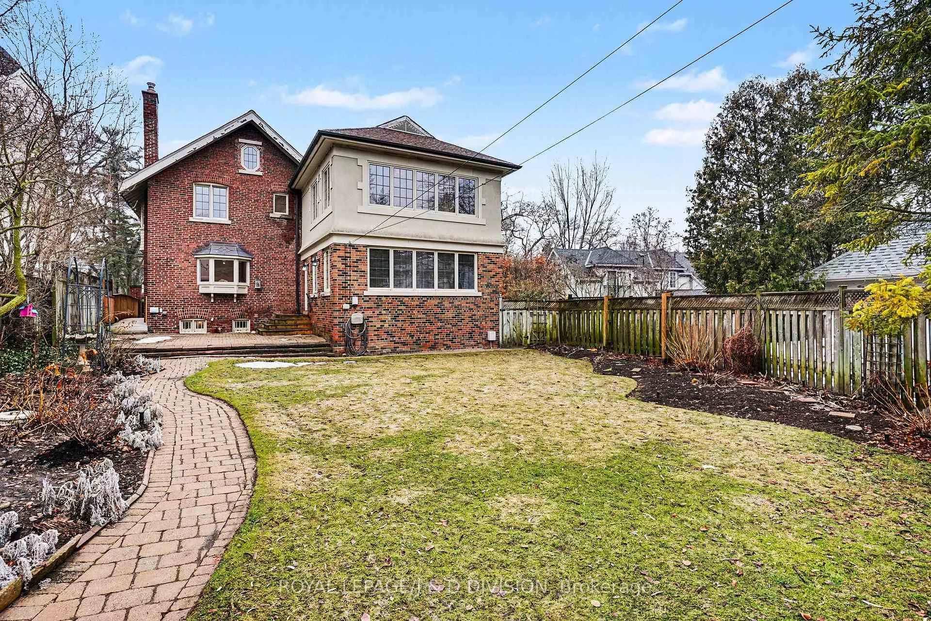 Photo 43 of 12 Weybourne Crescent, Toronto, Lawrence Park South — HOMEH