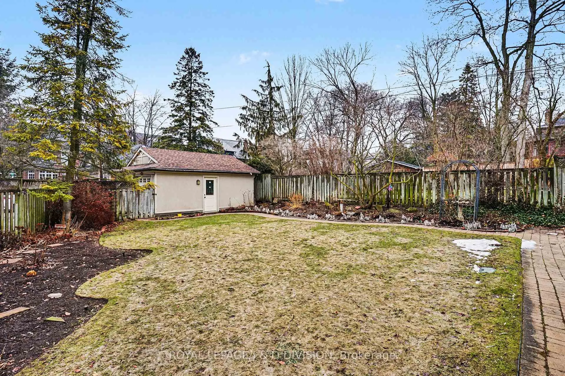 Photo 45 of 12 Weybourne Crescent, Toronto, Lawrence Park South — HOMEH
