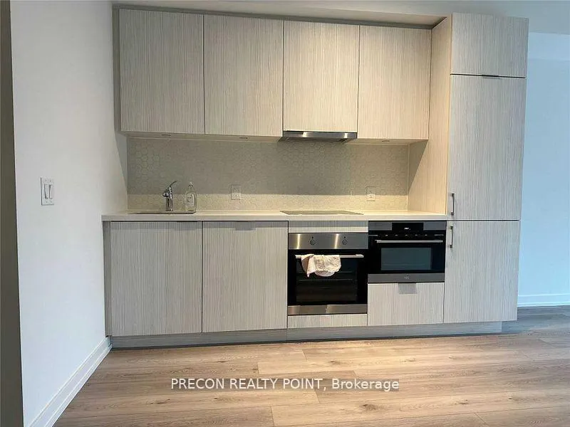 Photo 4 of Unit 1510, 158 Front Street E, Toronto, Moss Park — HOMEH