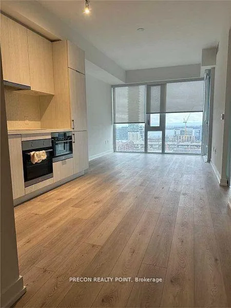 Photo 5 of Unit 1510, 158 Front Street E, Toronto, Moss Park — HOMEH