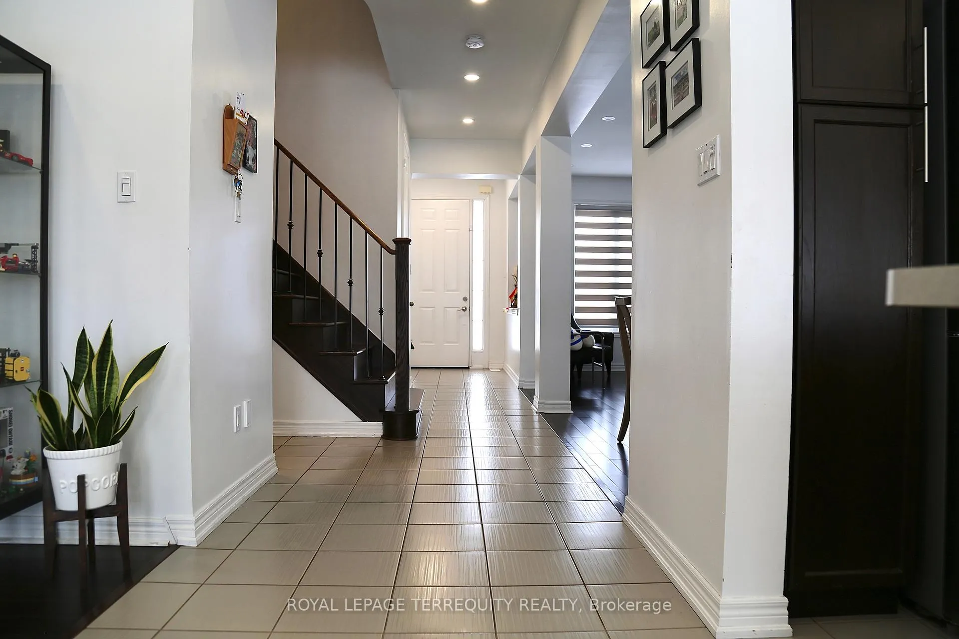 Photo 3 of 6244 St Michael Avenue, Niagara Falls, Forestview — HOMEH