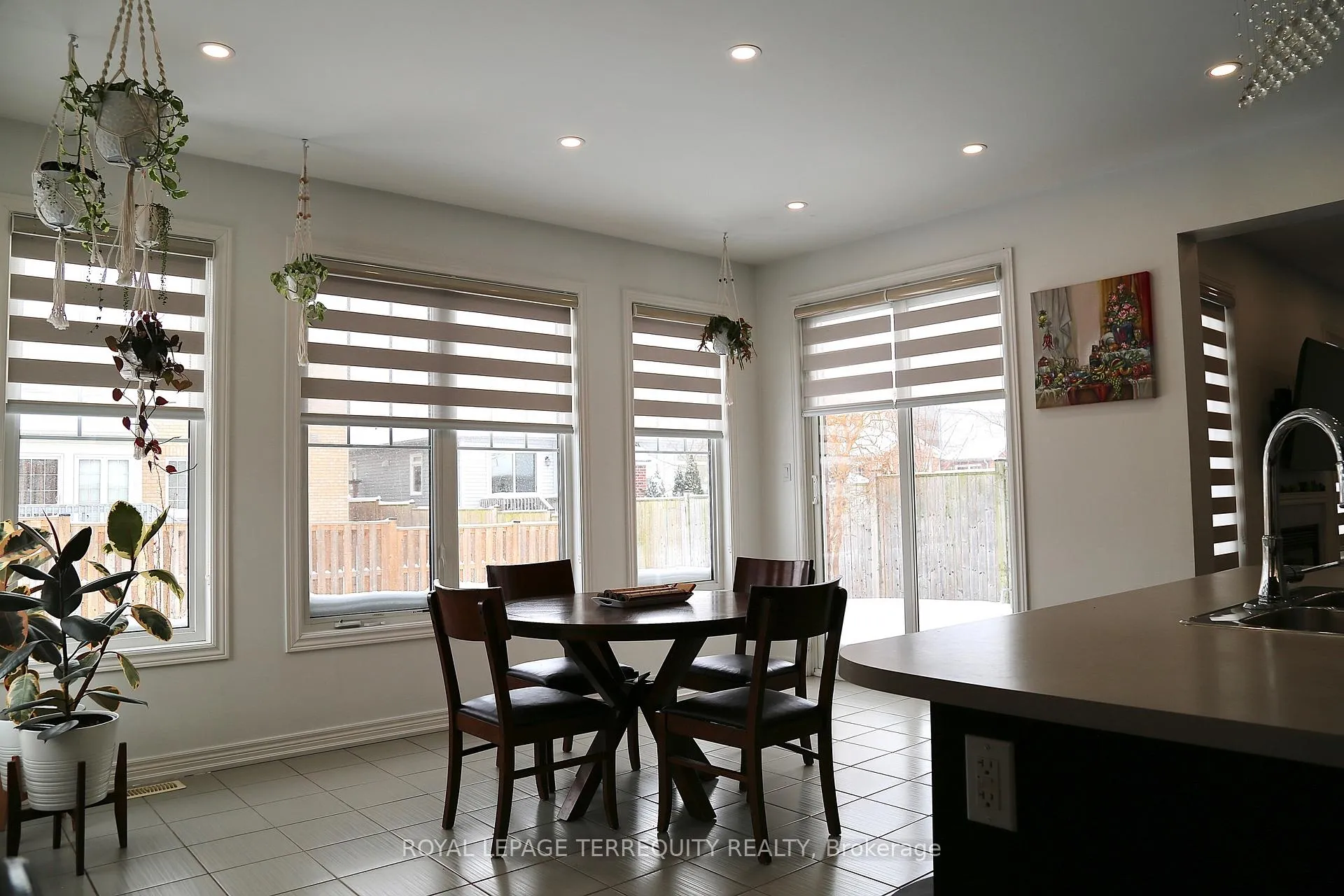 Photo 8 of 6244 St Michael Avenue, Niagara Falls, Forestview — HOMEH