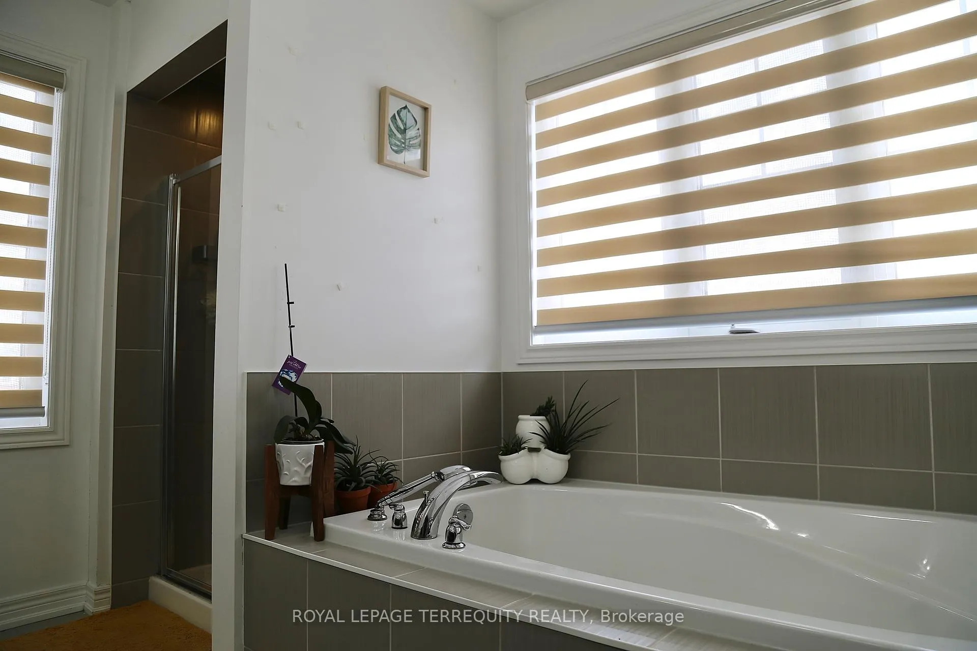 Photo 13 of 6244 St Michael Avenue, Niagara Falls, Forestview — HOMEH