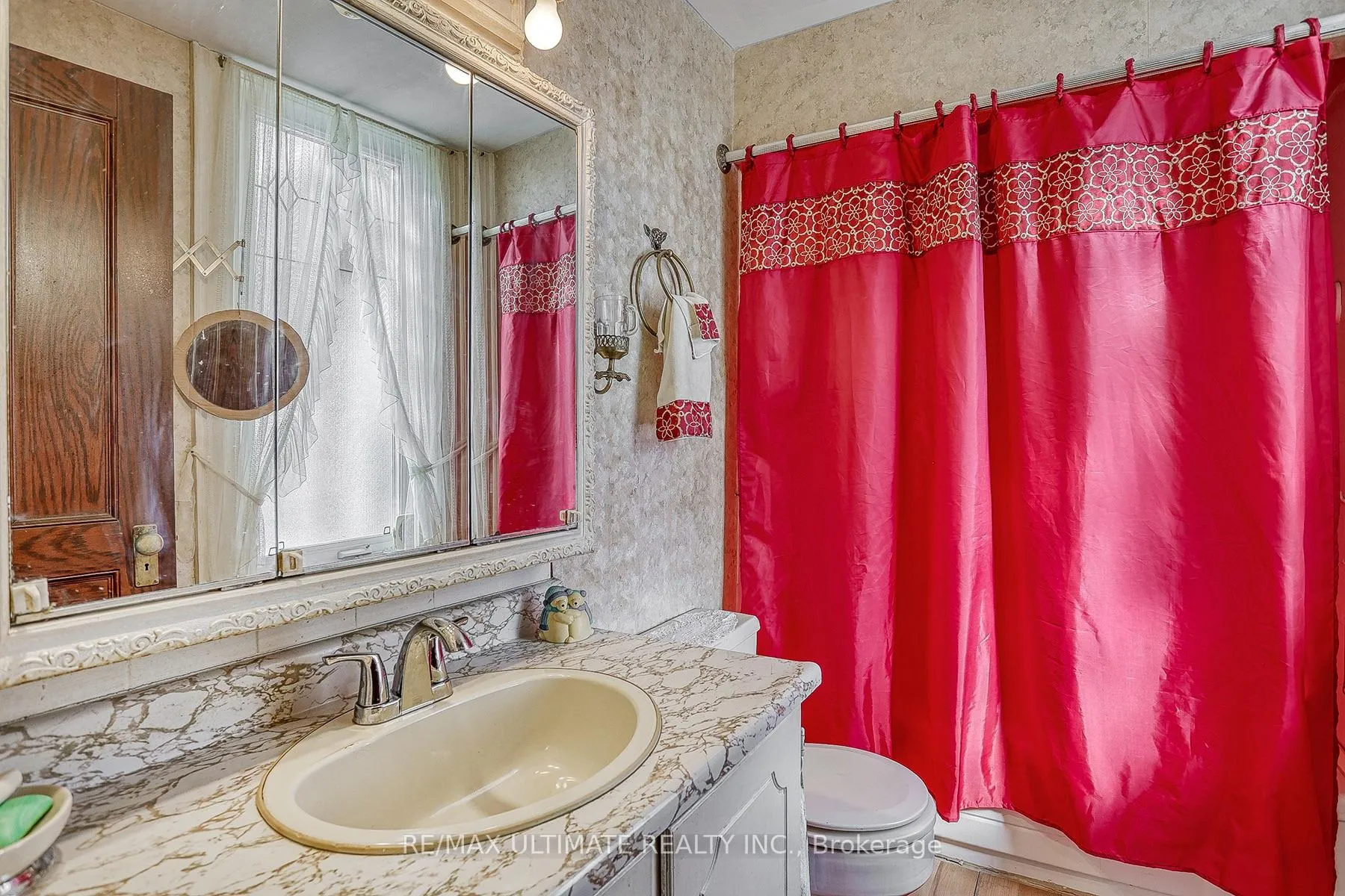Photo 18 of 456 Manse Road, Scarborough, Highland Creek — HOMEH
