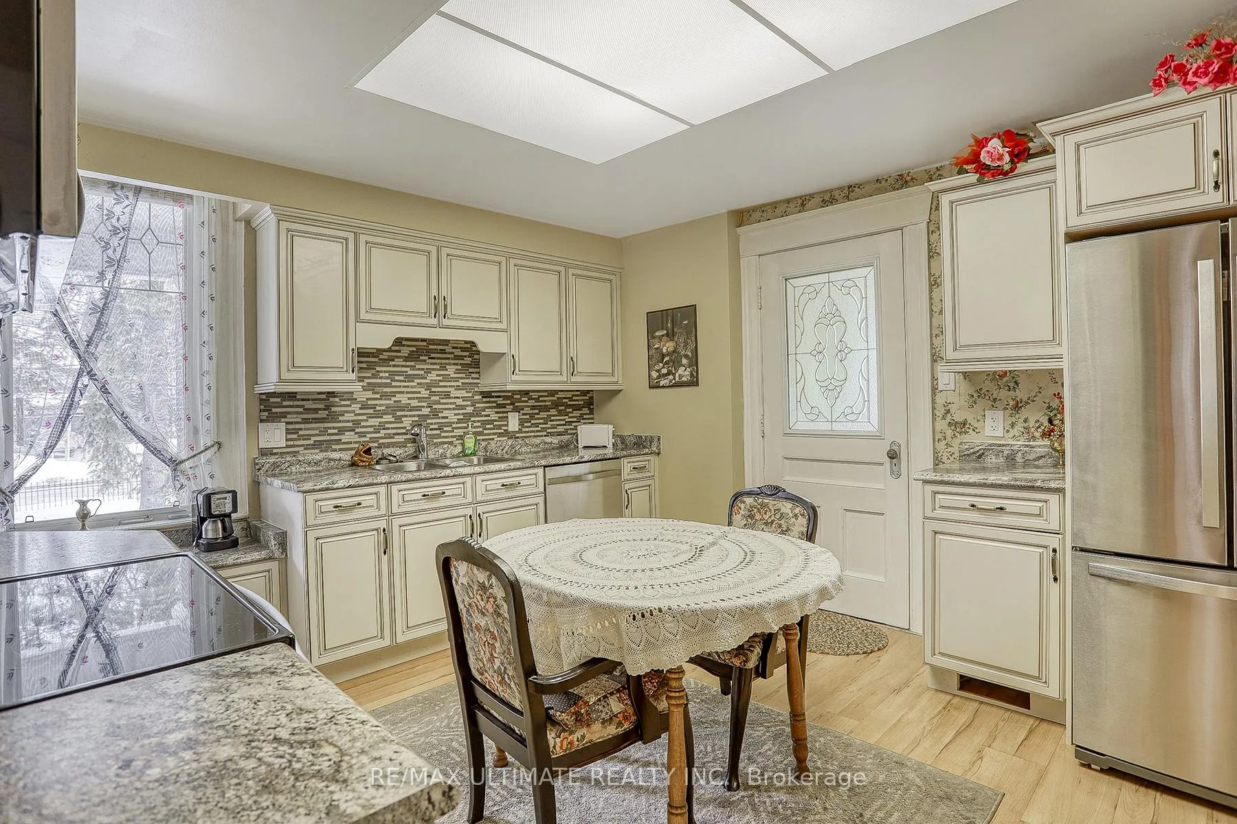 Photo 23 of 456 Manse Road, Scarborough, Highland Creek — HOMEH