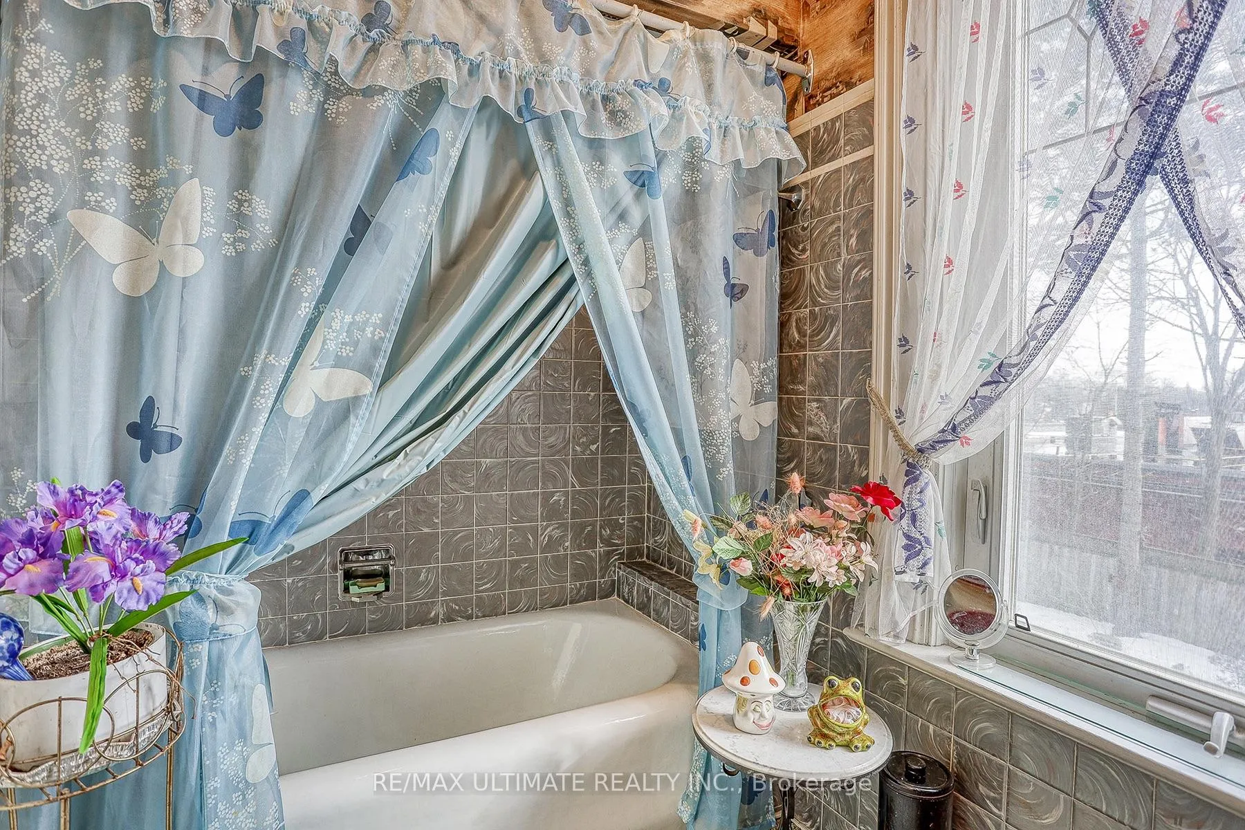 Photo 31 of 456 Manse Road, Scarborough, Highland Creek — HOMEH