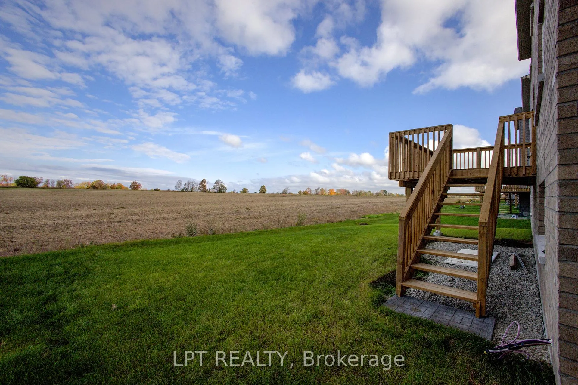 Photo 23 of 234 Prescott Drive, Clearview, Stayner — HOMEH