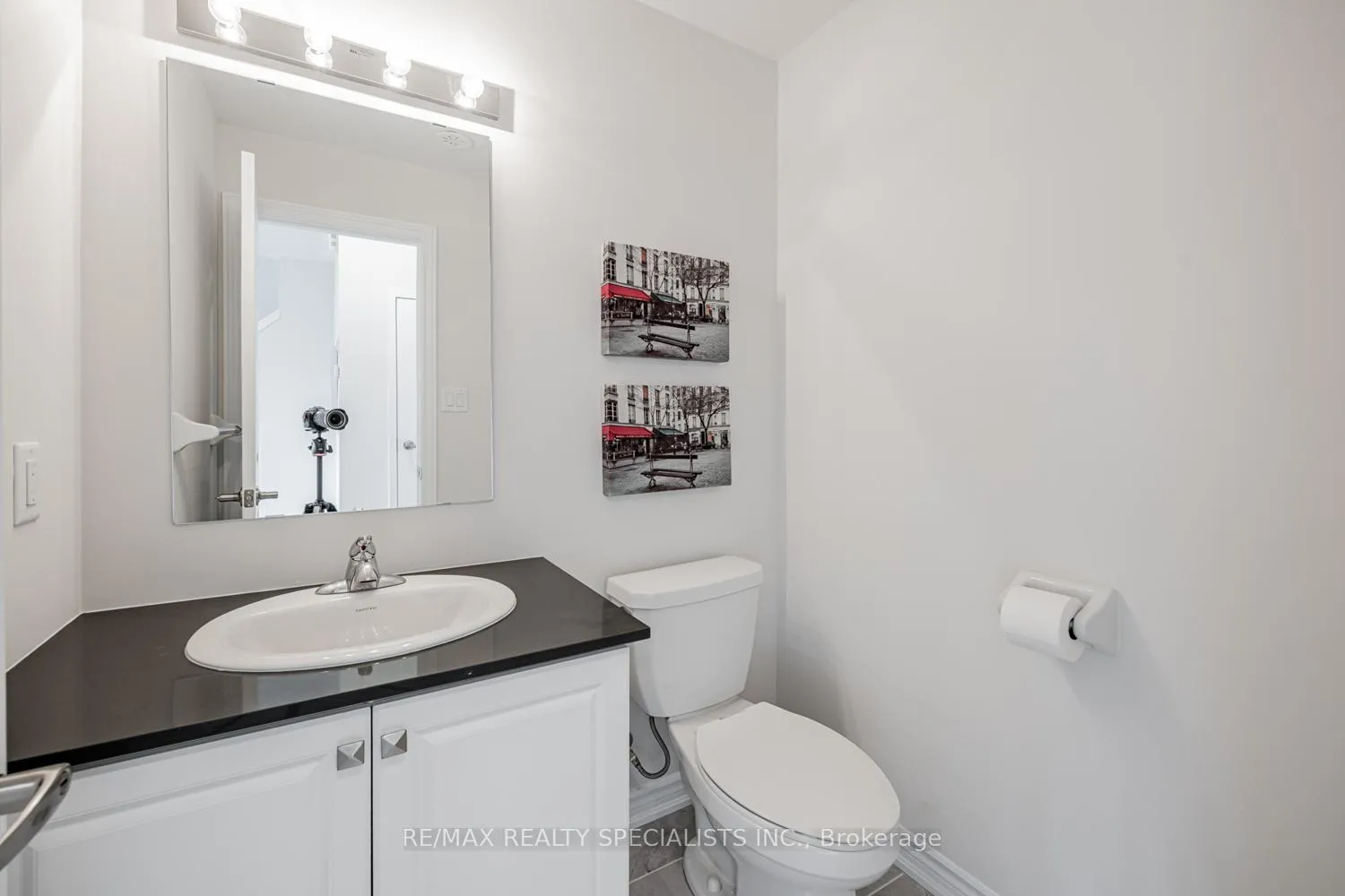Photo 18 of Unit 1, 490 Beresford Path, Oshawa, Central — HOMEH