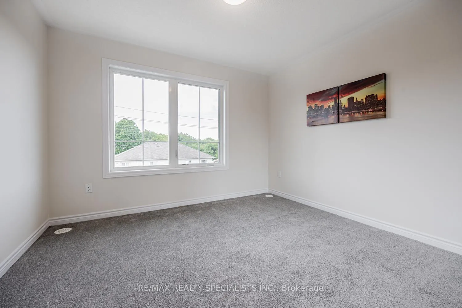 Photo 21 of Unit 1, 490 Beresford Path, Oshawa, Central — HOMEH