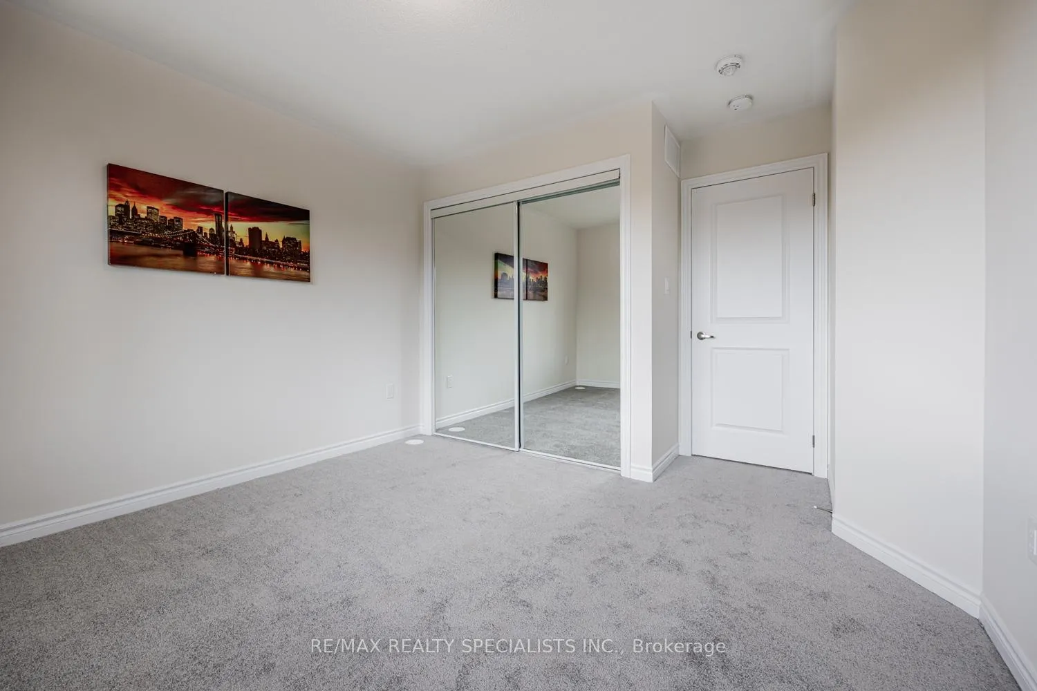 Photo 22 of Unit 1, 490 Beresford Path, Oshawa, Central — HOMEH