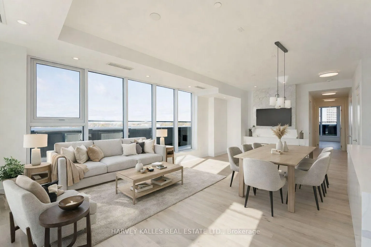 Photo 9 of Unit PH1, 8 Manor Road W, Toronto, Yonge-Eglinton — HOMEH