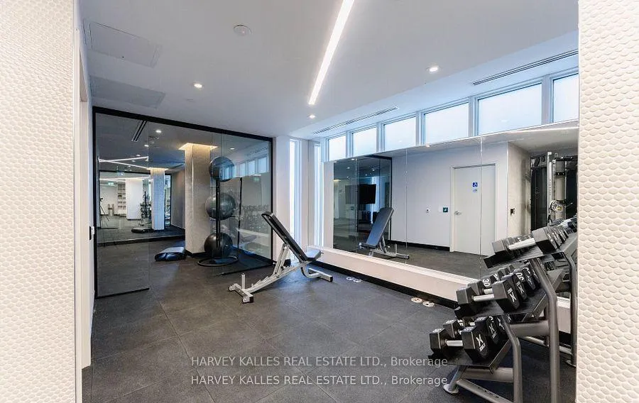 Photo 24 of Unit PH1, 8 Manor Road W, Toronto, Yonge-Eglinton — HOMEH