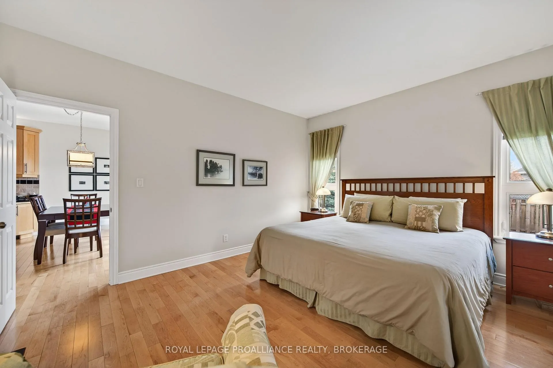 Photo 15 of 440 Maureen Street, Kingston, Kingston East (Incl Barret Crt) — HOMEH