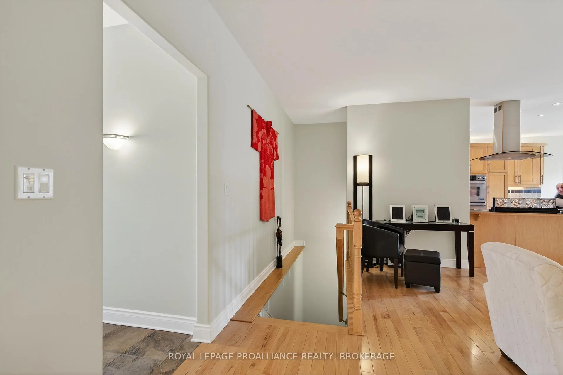 Photo 27 of 440 Maureen Street, Kingston, Kingston East (Incl Barret Crt) — HOMEH