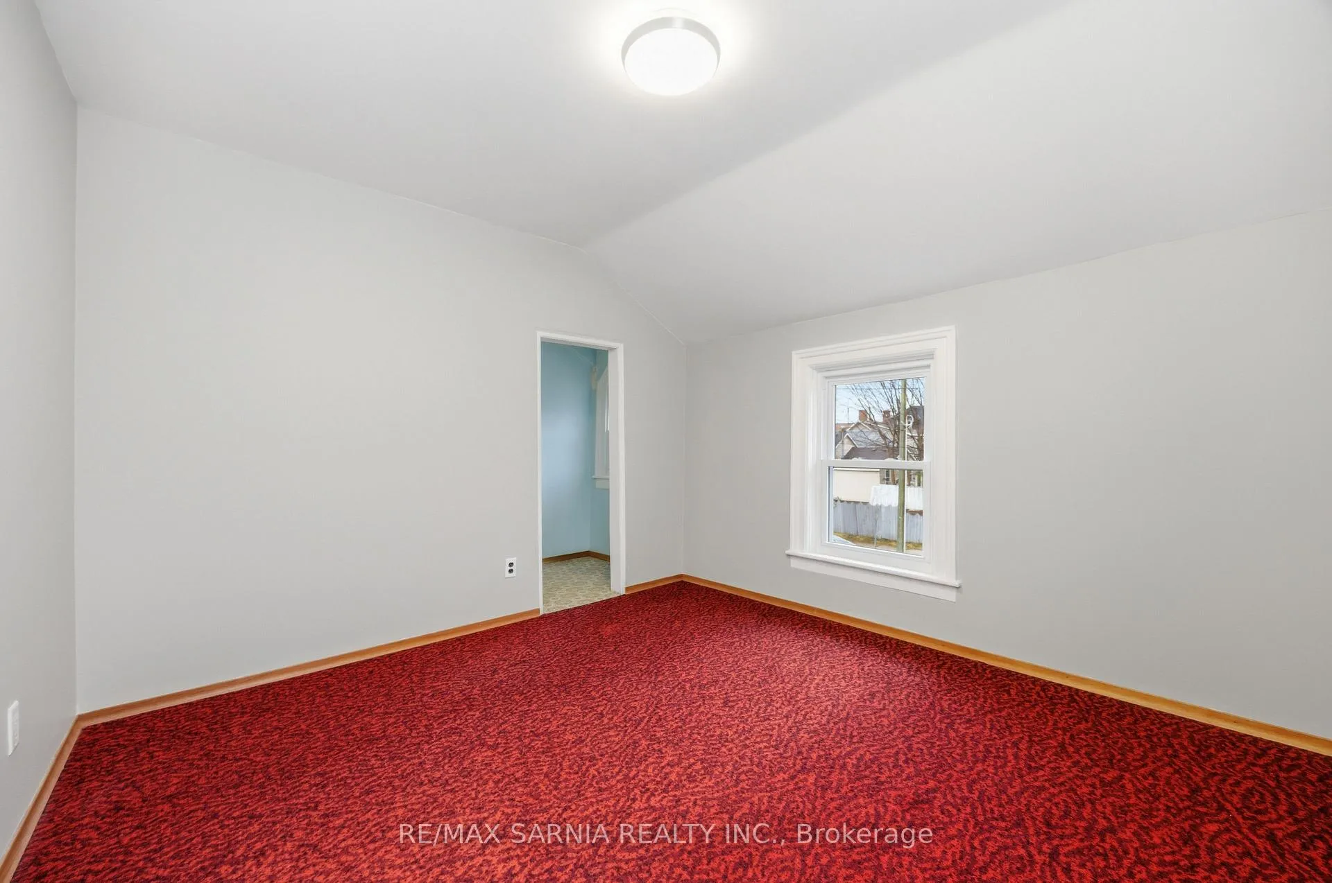 Photo 19 of 188 Euphemia Street N, Sarnia — HOMEH