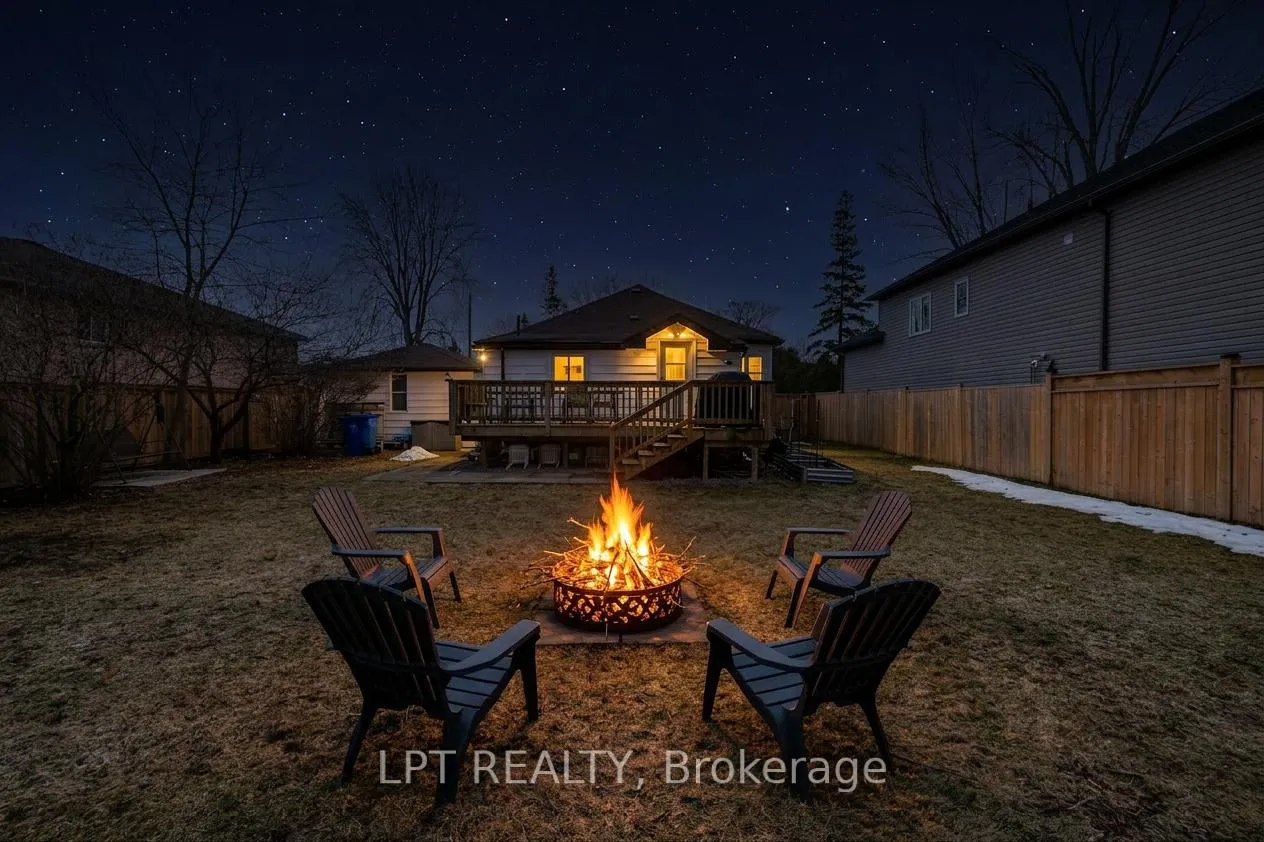 Photo 3 of 796 Sedore Avenue, Georgina, Historic Lakeshore Communities — HOMEH