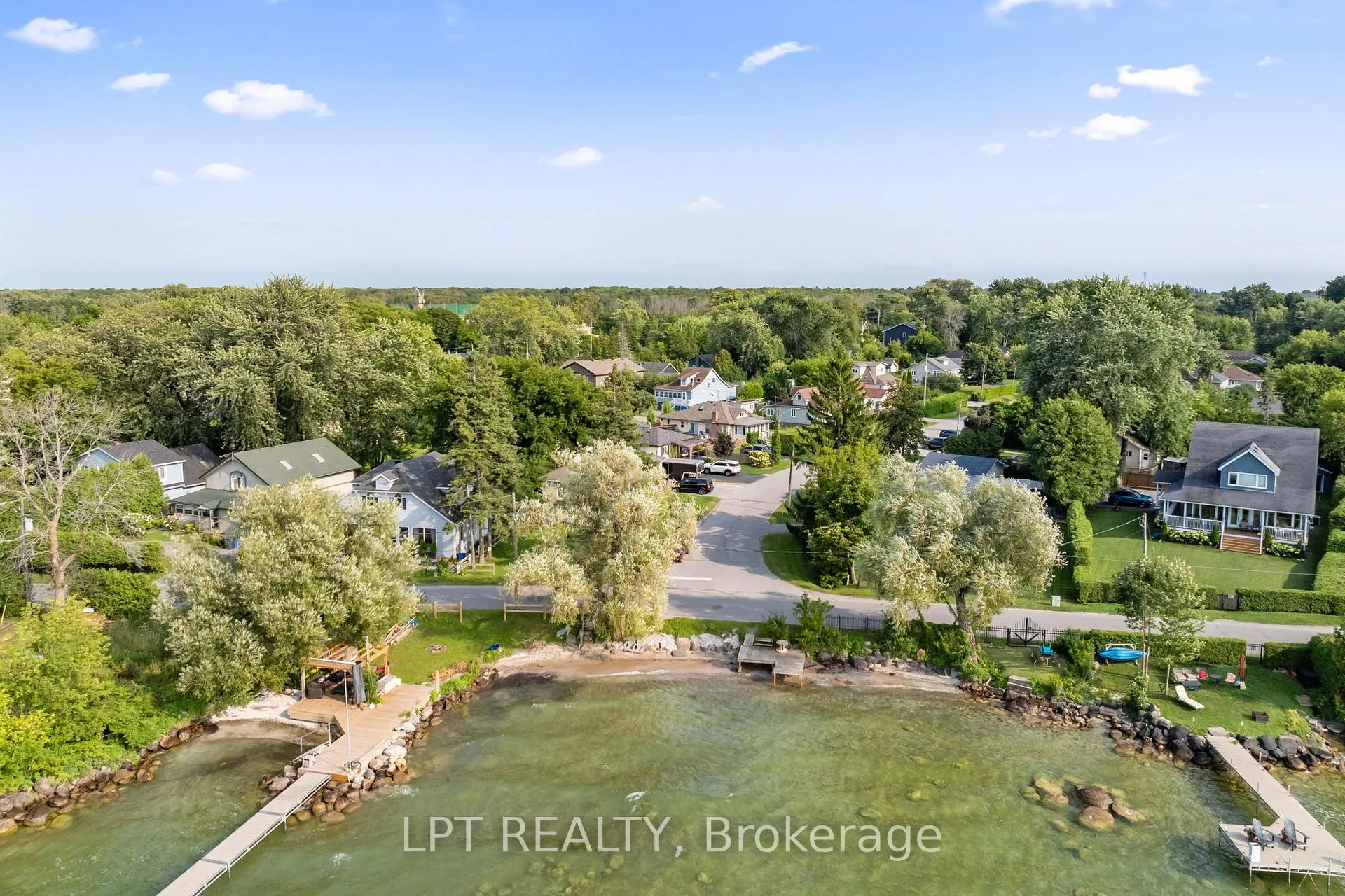 Photo 4 of 796 Sedore Avenue, Georgina, Historic Lakeshore Communities — HOMEH
