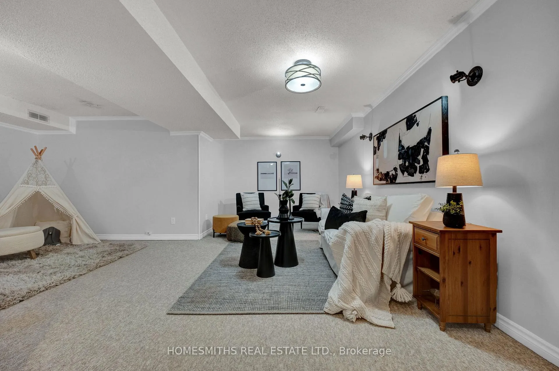 Photo 31 of 787 Bennett Crescent, Oshawa, Pinecrest — HOMEH
