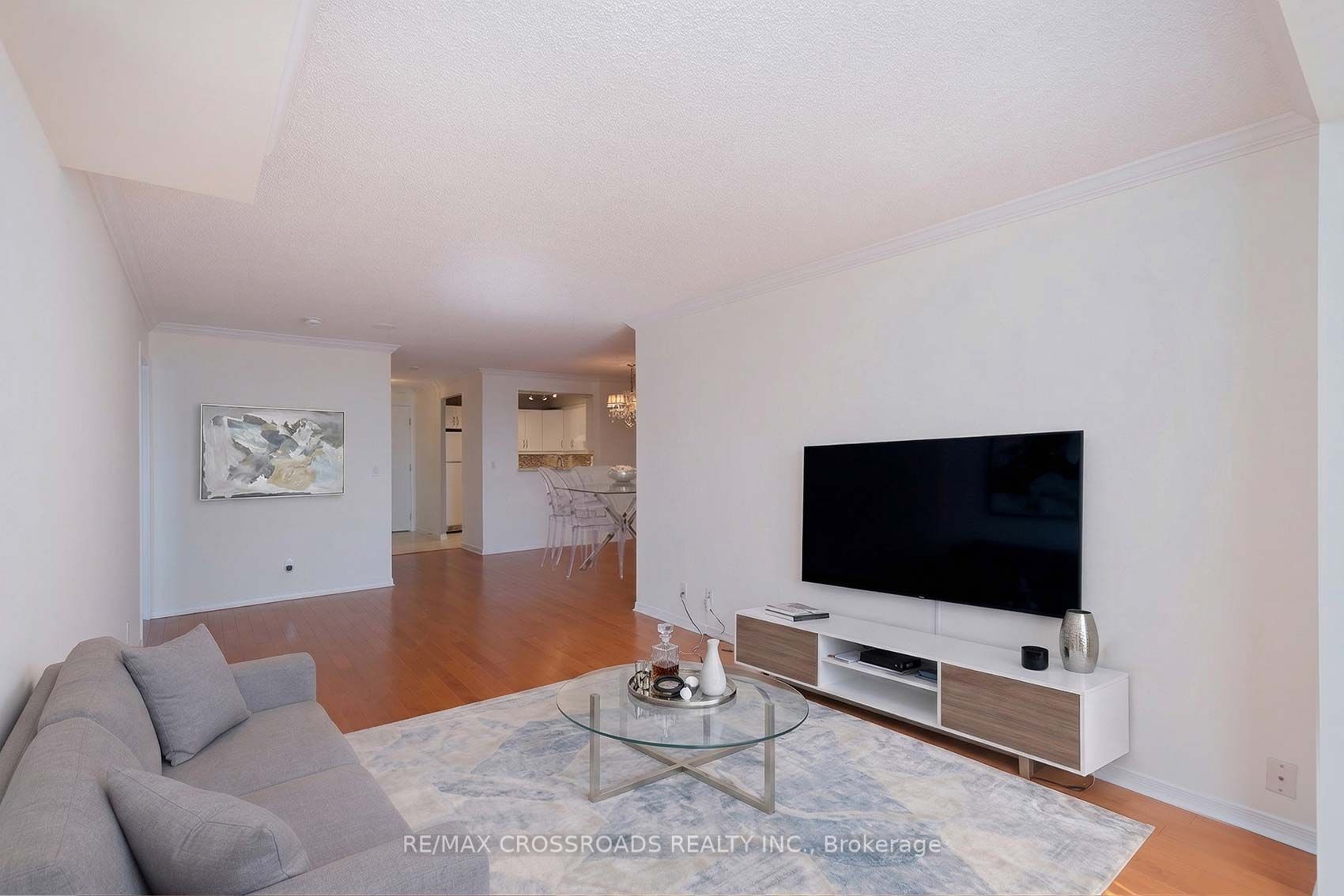 Photo 13 of Unit 1007, 1000 The Esplanade N, Pickering, Town Centre — HOMEH