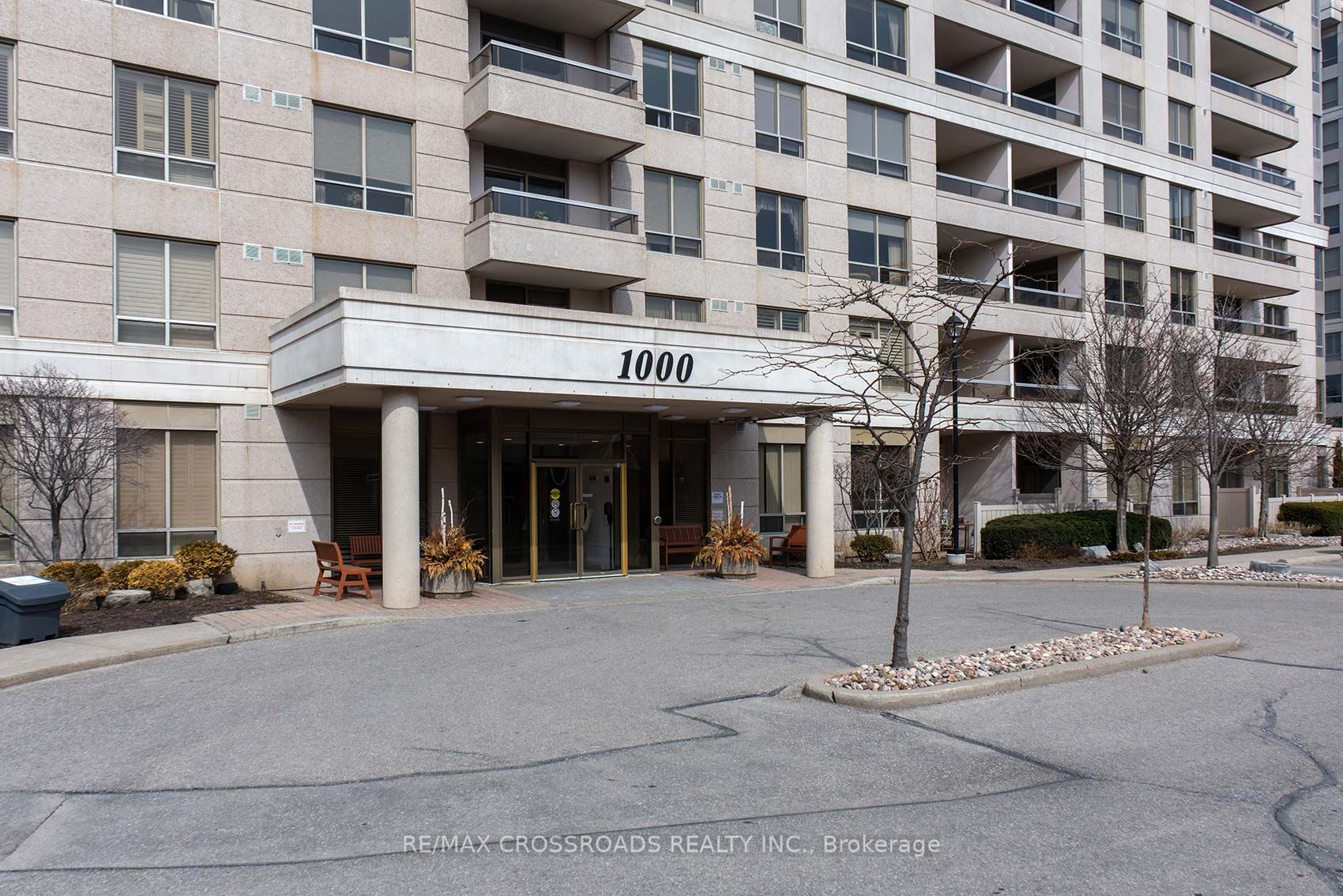Photo 2 of Unit 1007, 1000 The Esplanade N, Pickering, Town Centre — HOMEH