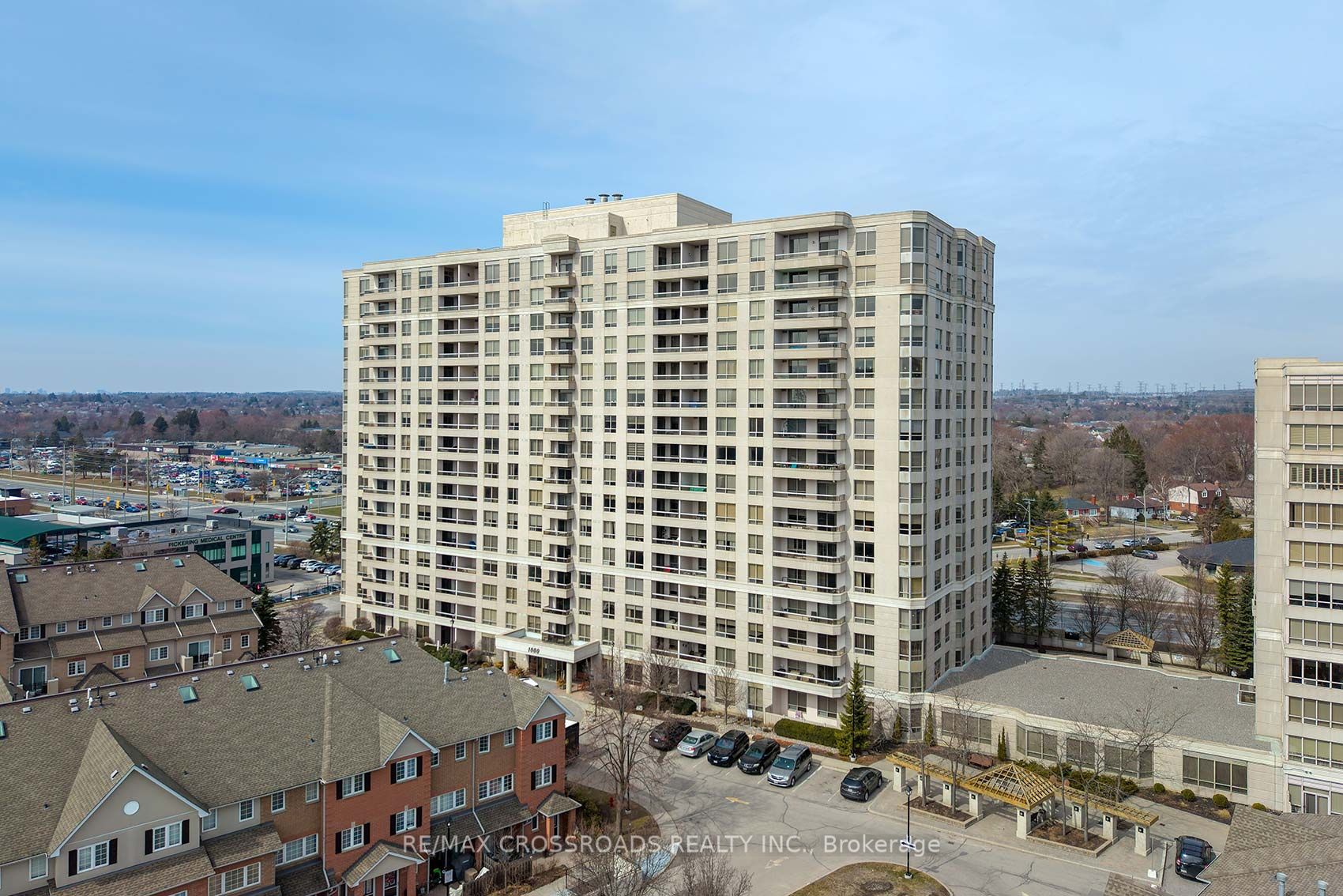 Photo 5 of Unit 1007, 1000 The Esplanade N, Pickering, Town Centre — HOMEH