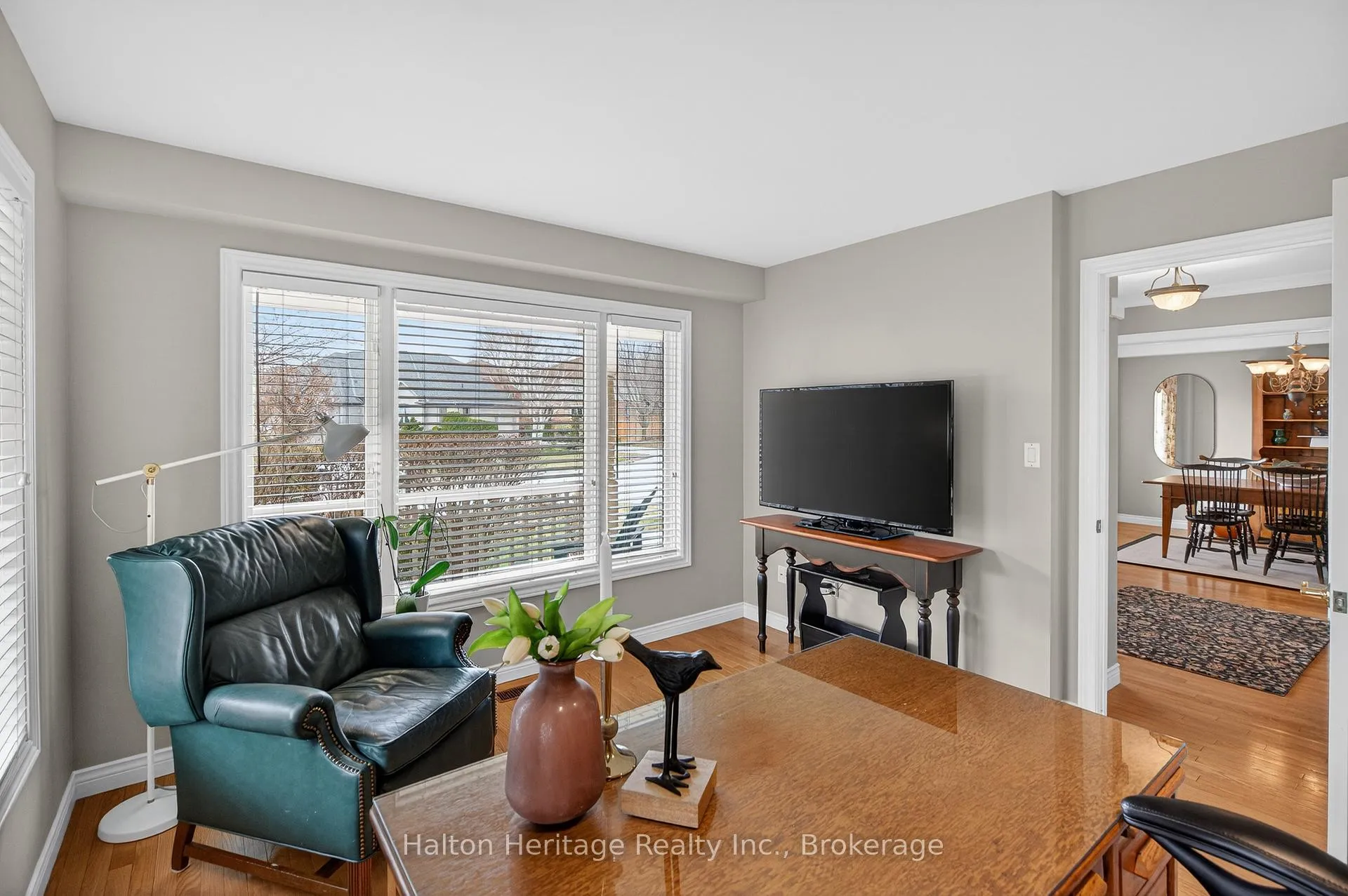 Photo 17 of 136 Grindstone Way, Hamilton, Waterdown — HOMEH