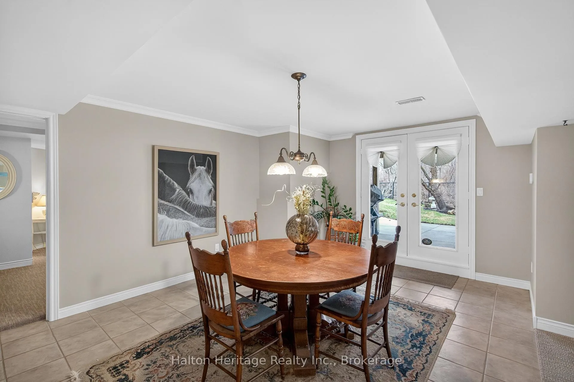 Photo 31 of 136 Grindstone Way, Hamilton, Waterdown — HOMEH