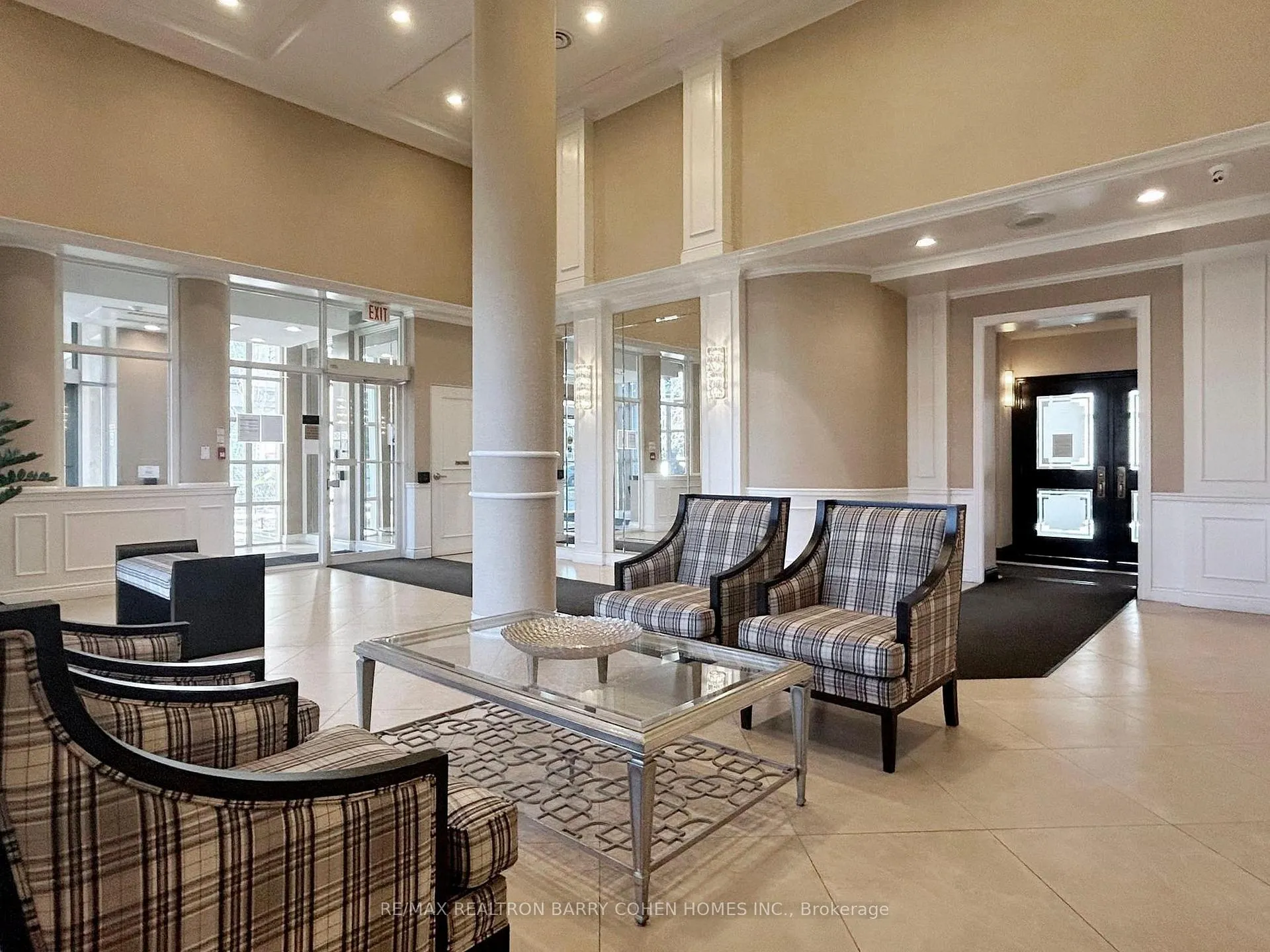 Photo 8 of Unit PH104, 1 Emerald Lane, Vaughan, Crestwood-Springfarm-Yorkhill — HOMEH