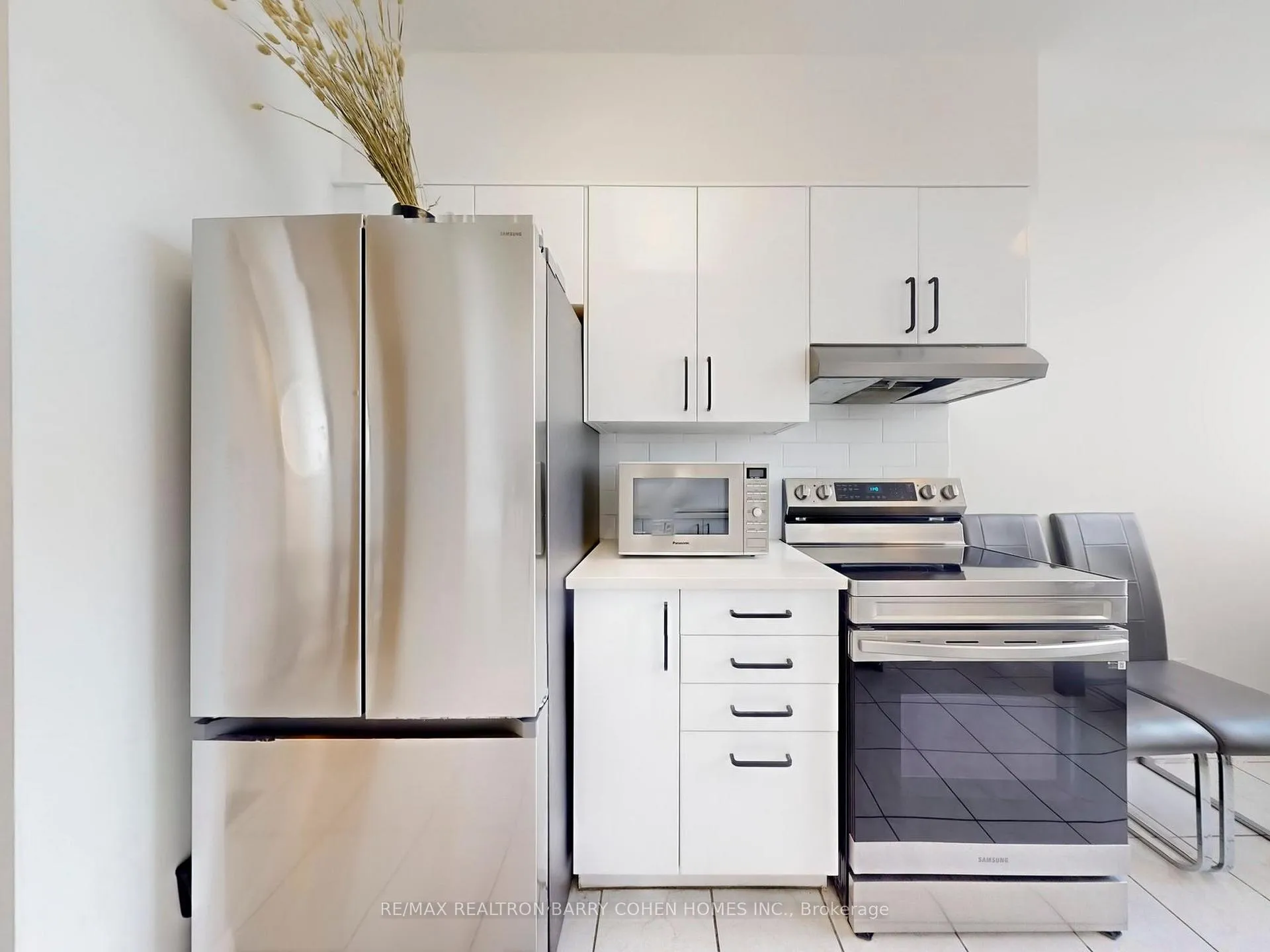 Photo 21 of Unit PH104, 1 Emerald Lane, Vaughan, Crestwood-Springfarm-Yorkhill — HOMEH