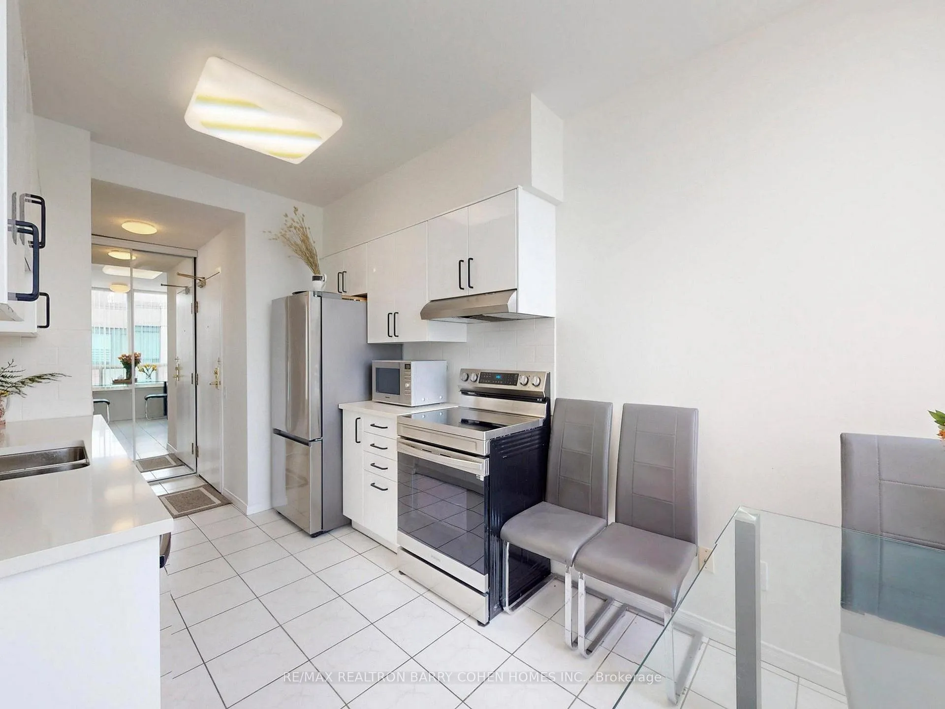 Photo 22 of Unit PH104, 1 Emerald Lane, Vaughan, Crestwood-Springfarm-Yorkhill — HOMEH