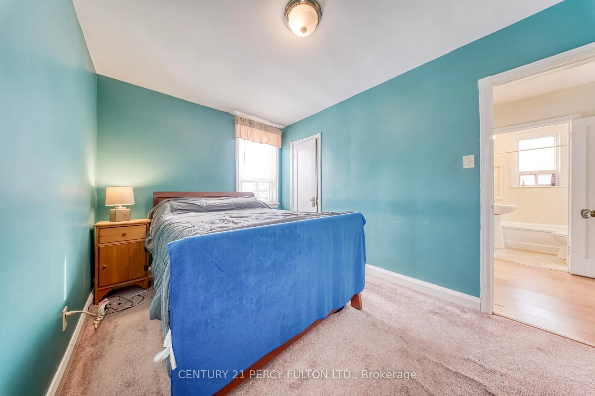 Photo 16 of 707 Athol Street, Whitby, Downtown Whitby — HOMEH
