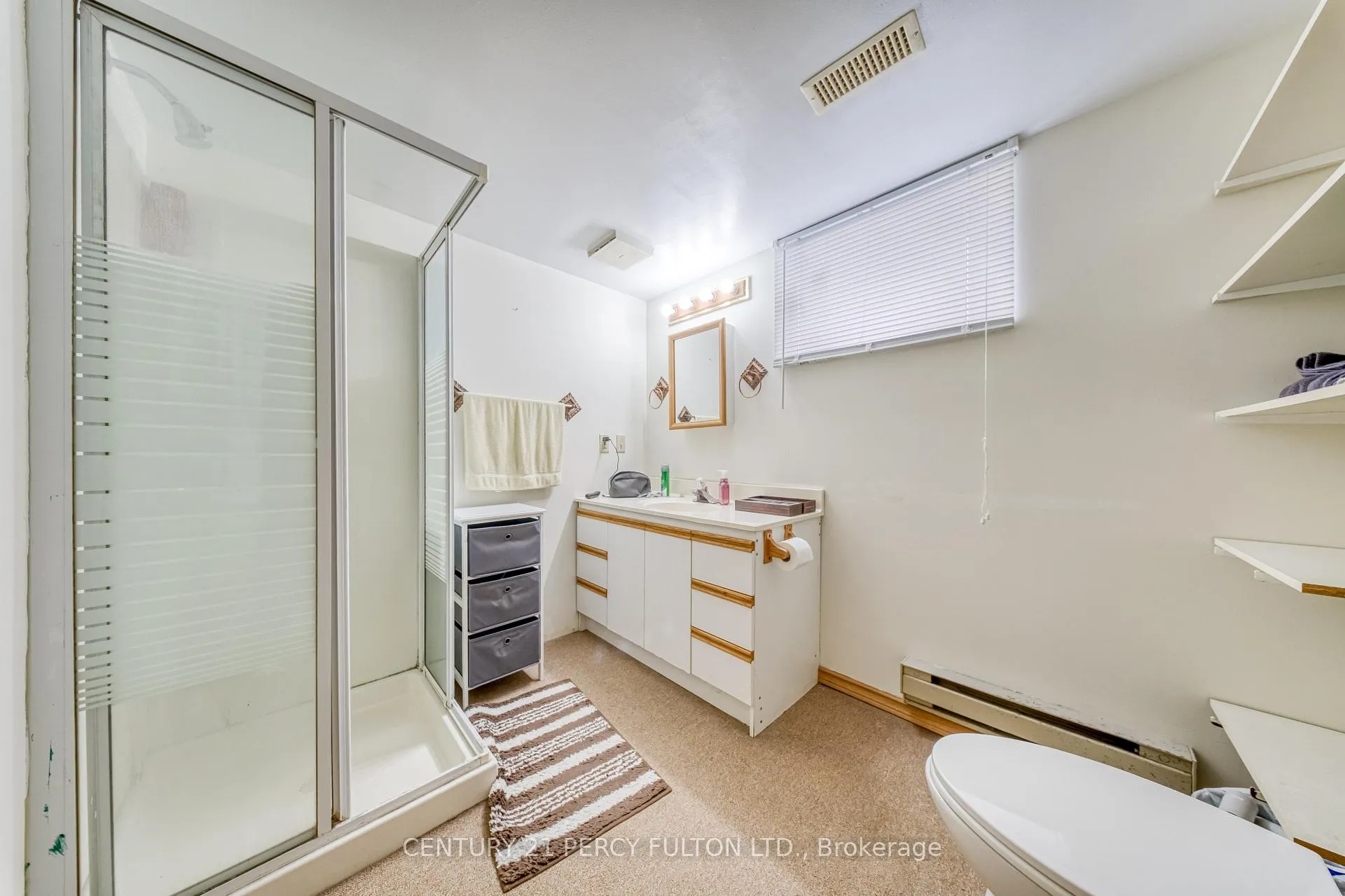 Photo 25 of 707 Athol Street, Whitby, Downtown Whitby — HOMEH