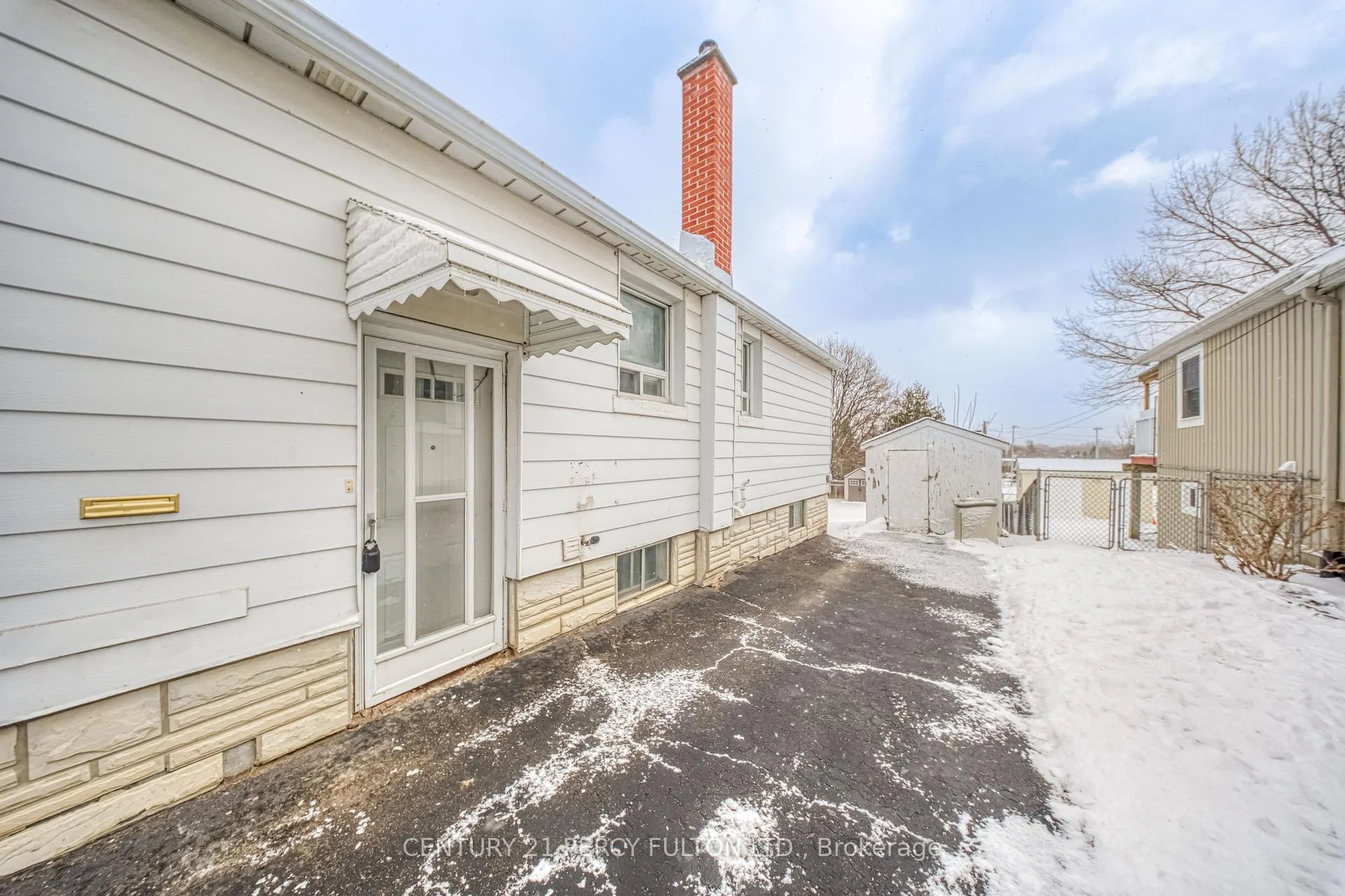 Photo 28 of 707 Athol Street, Whitby, Downtown Whitby — HOMEH