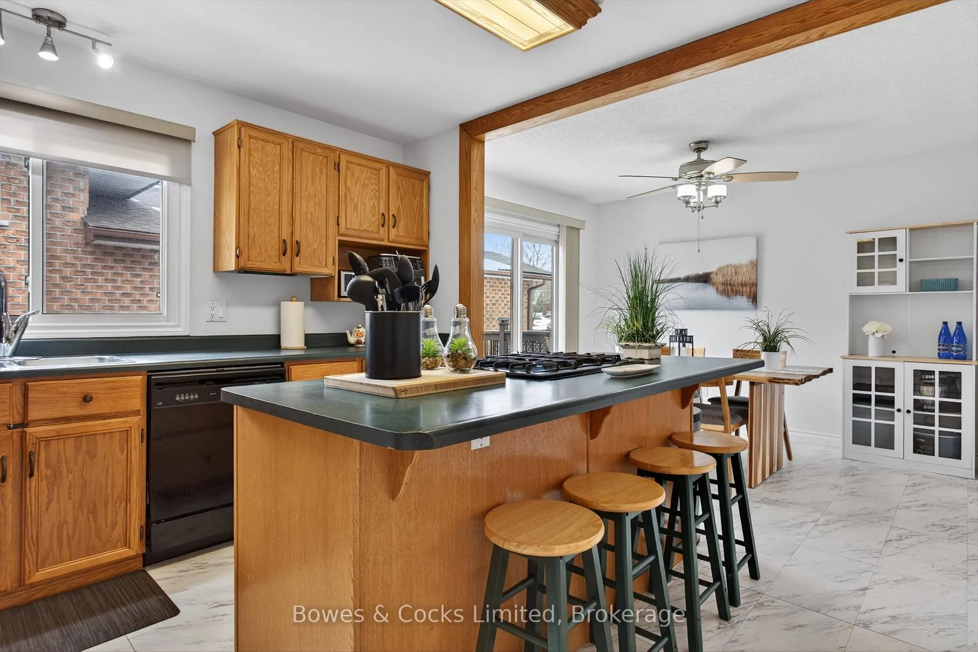 Photo 18 of 2233 Denure Drive, Peterborough, Monaghan Ward 2 — HOMEH