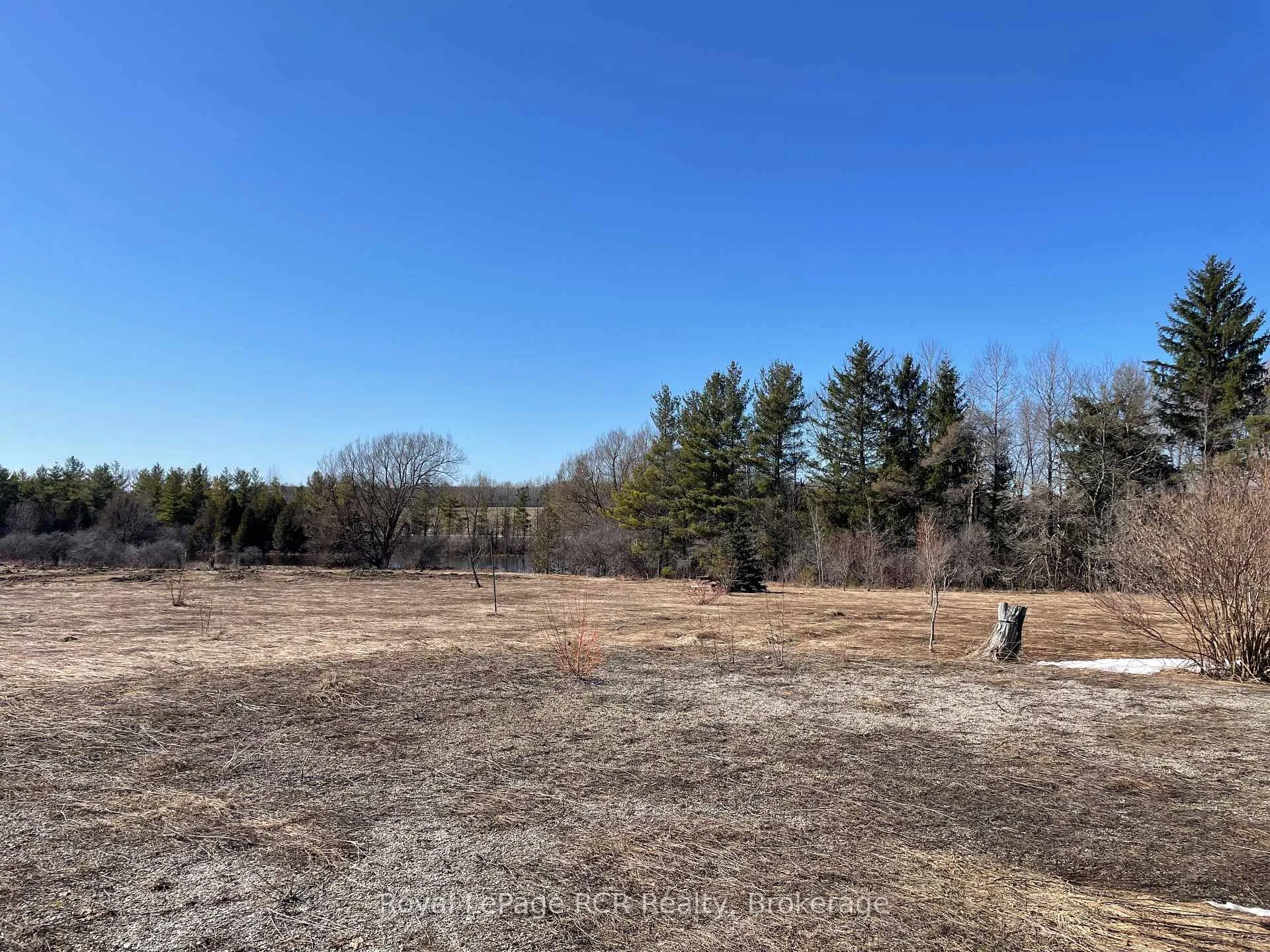 Photo 5 of 072988 Southgate Sideroad 7, Southgate — HOMEH
