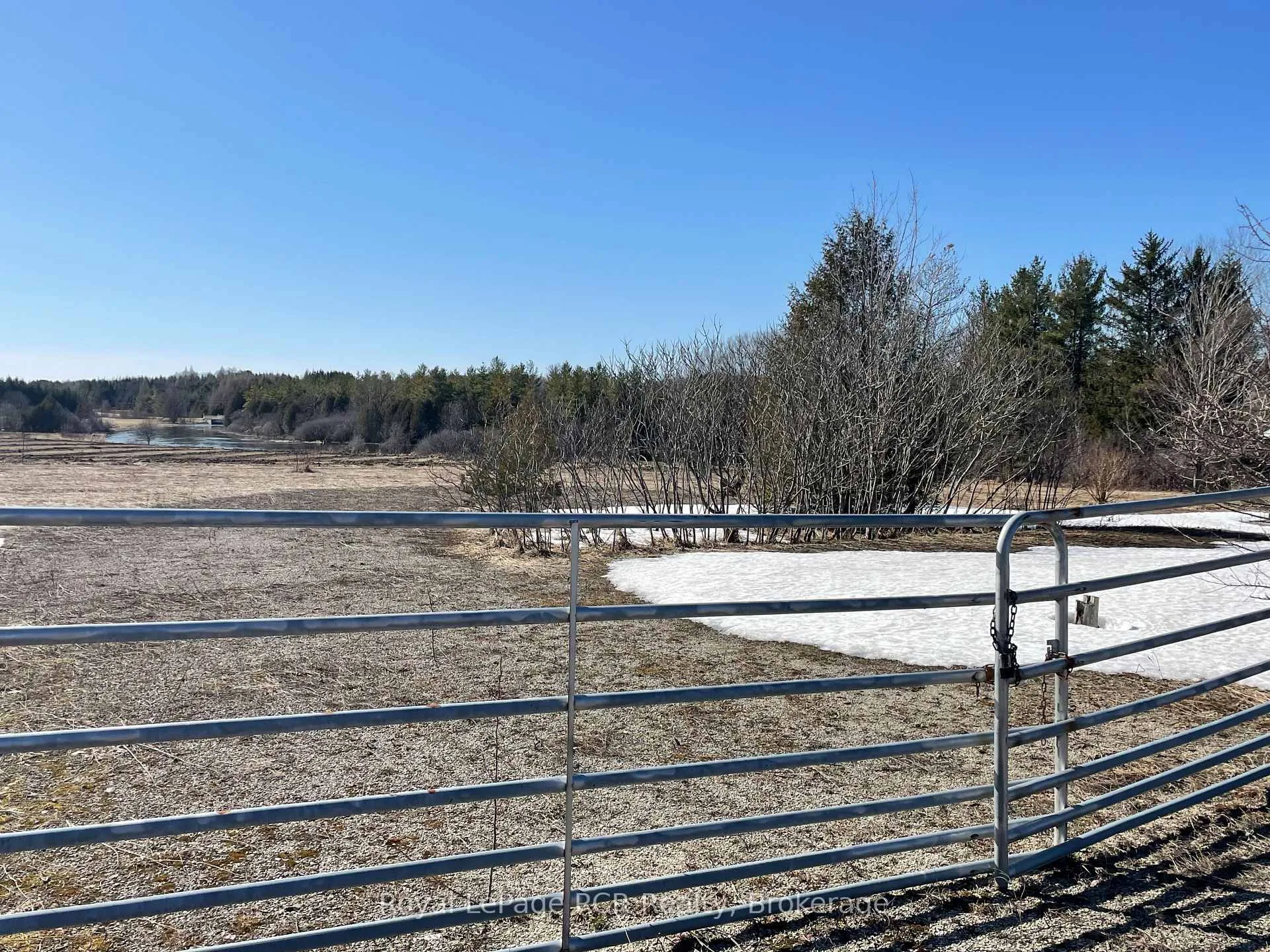 Photo 11 of 072988 Southgate Sideroad 7, Southgate — HOMEH