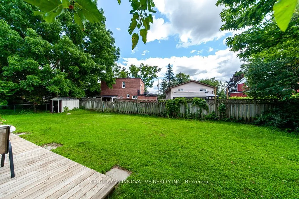 Photo 35 of 501 Barnes Crescent, Peterborough, Otonabee Ward 1 — HOMEH