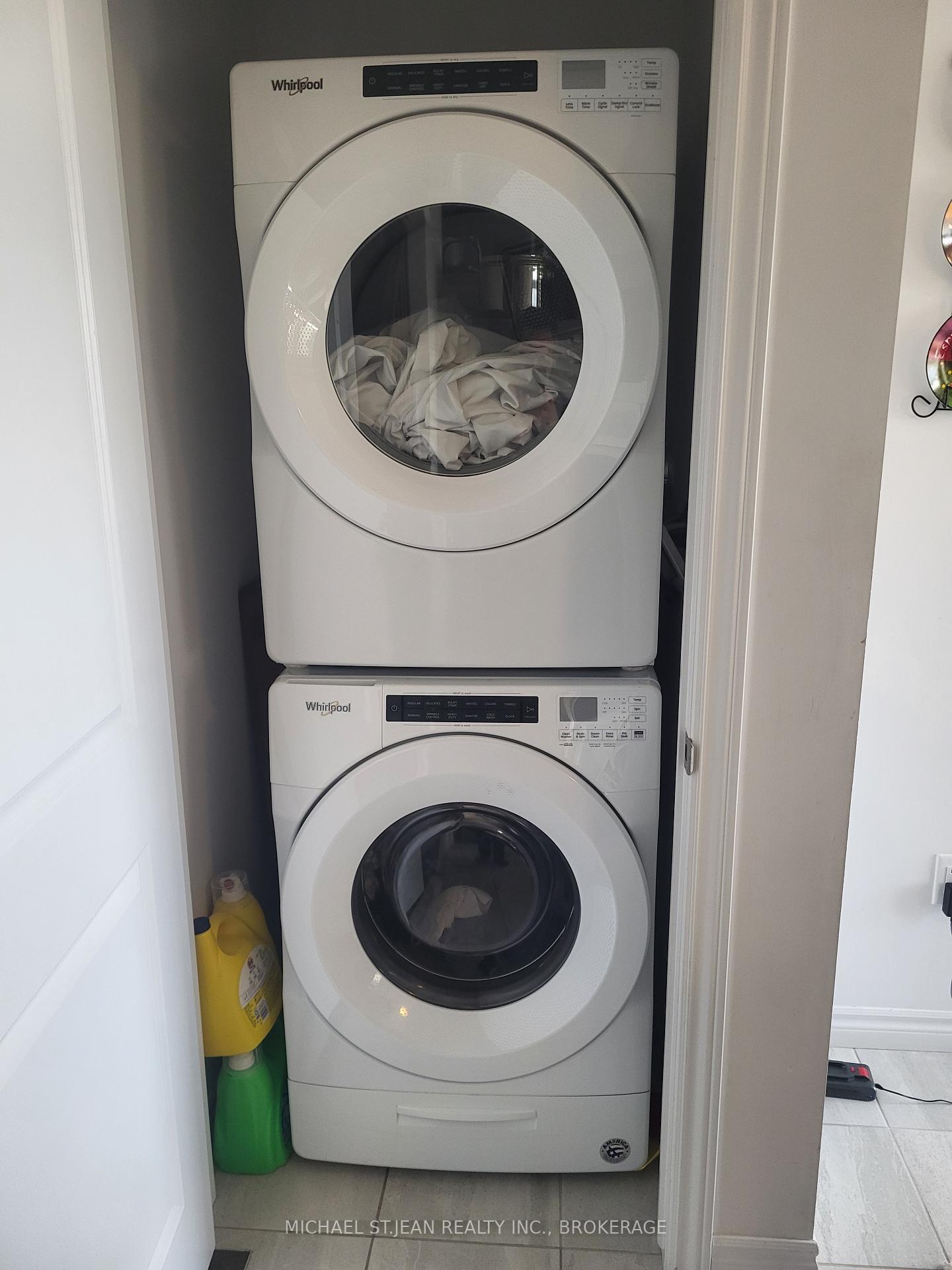 Photo 6 of Unit 234, 30 Times Square Boulevard, Hamilton, Stoney Creek Mountain — HOMEH