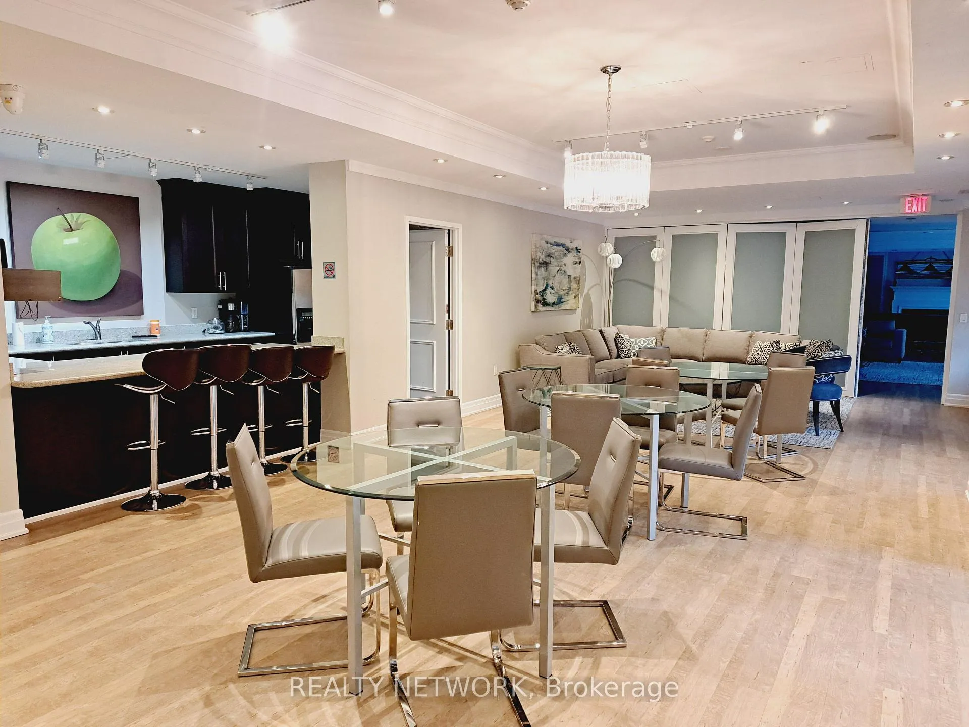 Photo 27 of Unit 414, 900 Mount Pleasant Road, Toronto, Mount Pleasant West — HOMEH
